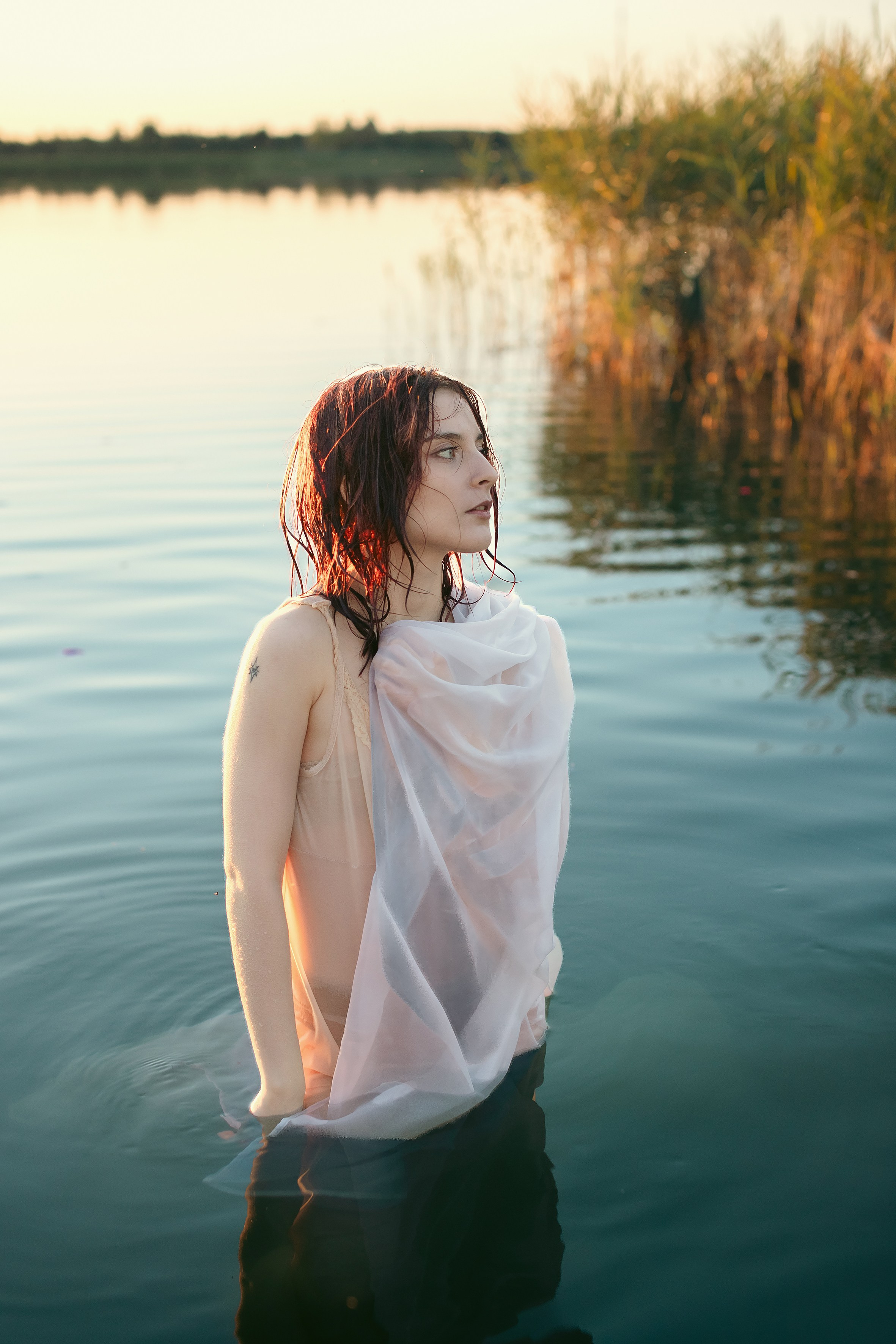 Творческая съемка на озере. Фотограф Минск Елена Украинец