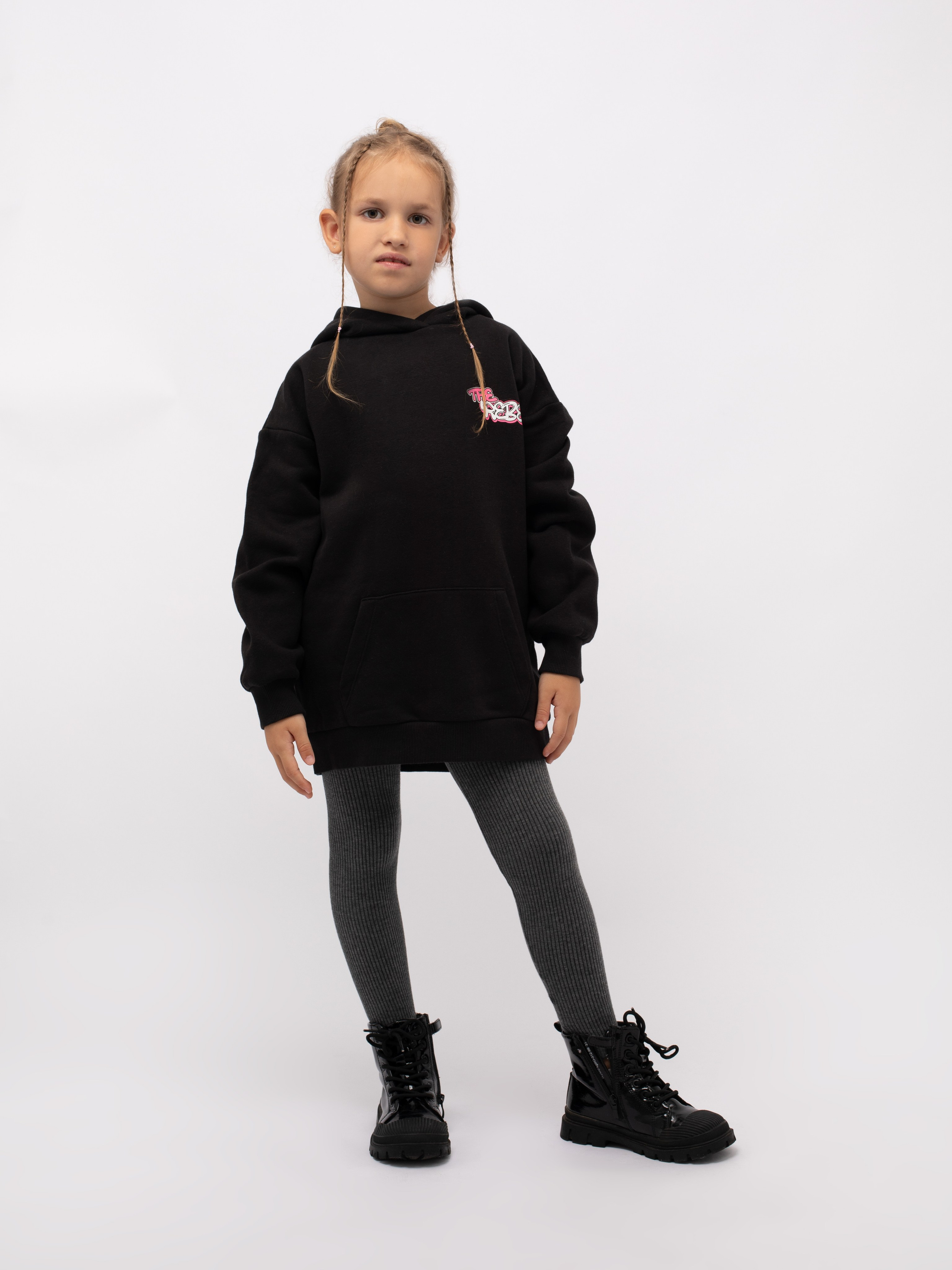 Детские лосины. Фотостудия предметной и модельной съёмки для маркетплейсов