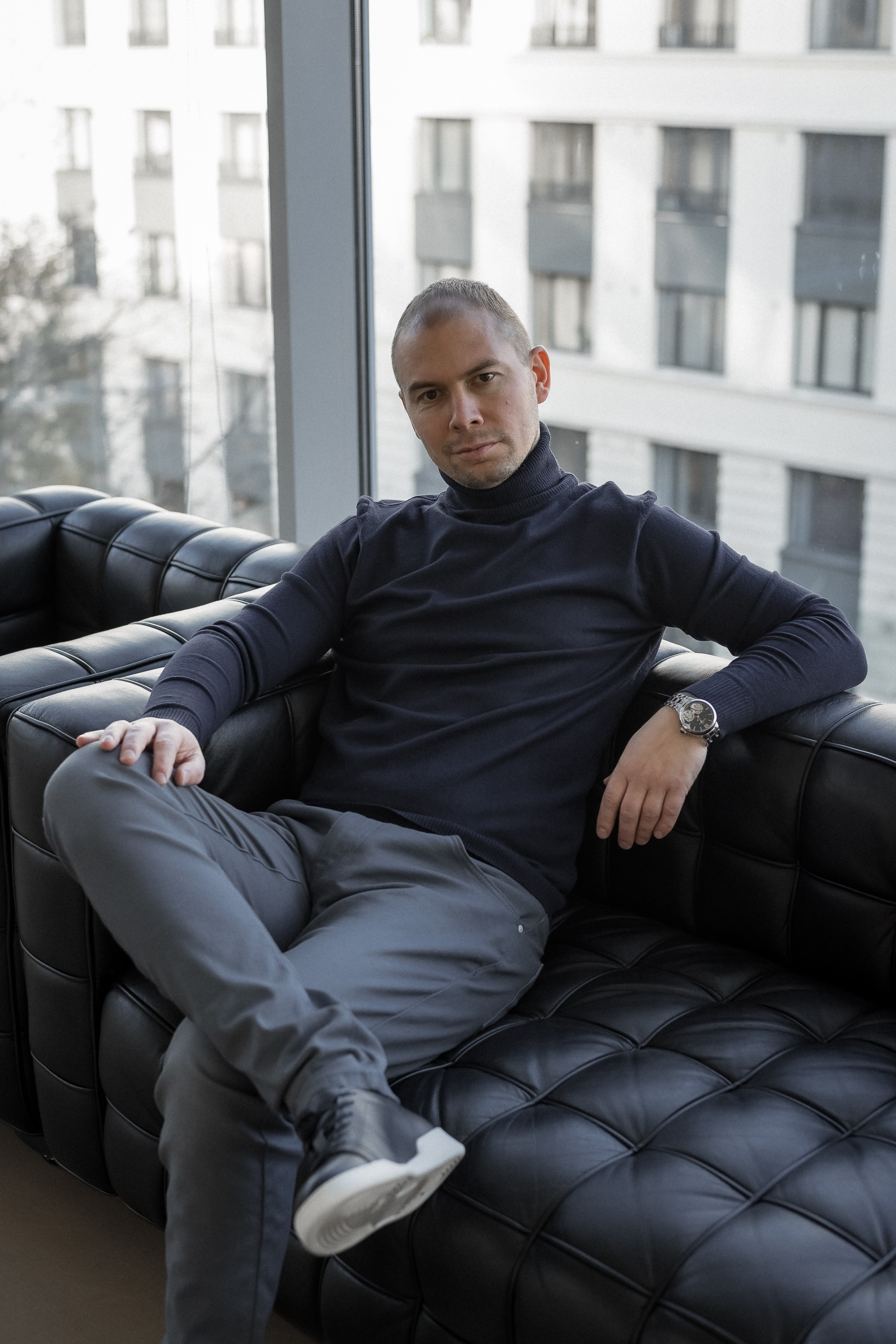 Бизнес портрет для руководителя. КОНТЕНТ |БРЕНД фотограф Санкт-Петербург — Жанна Олтаржевская