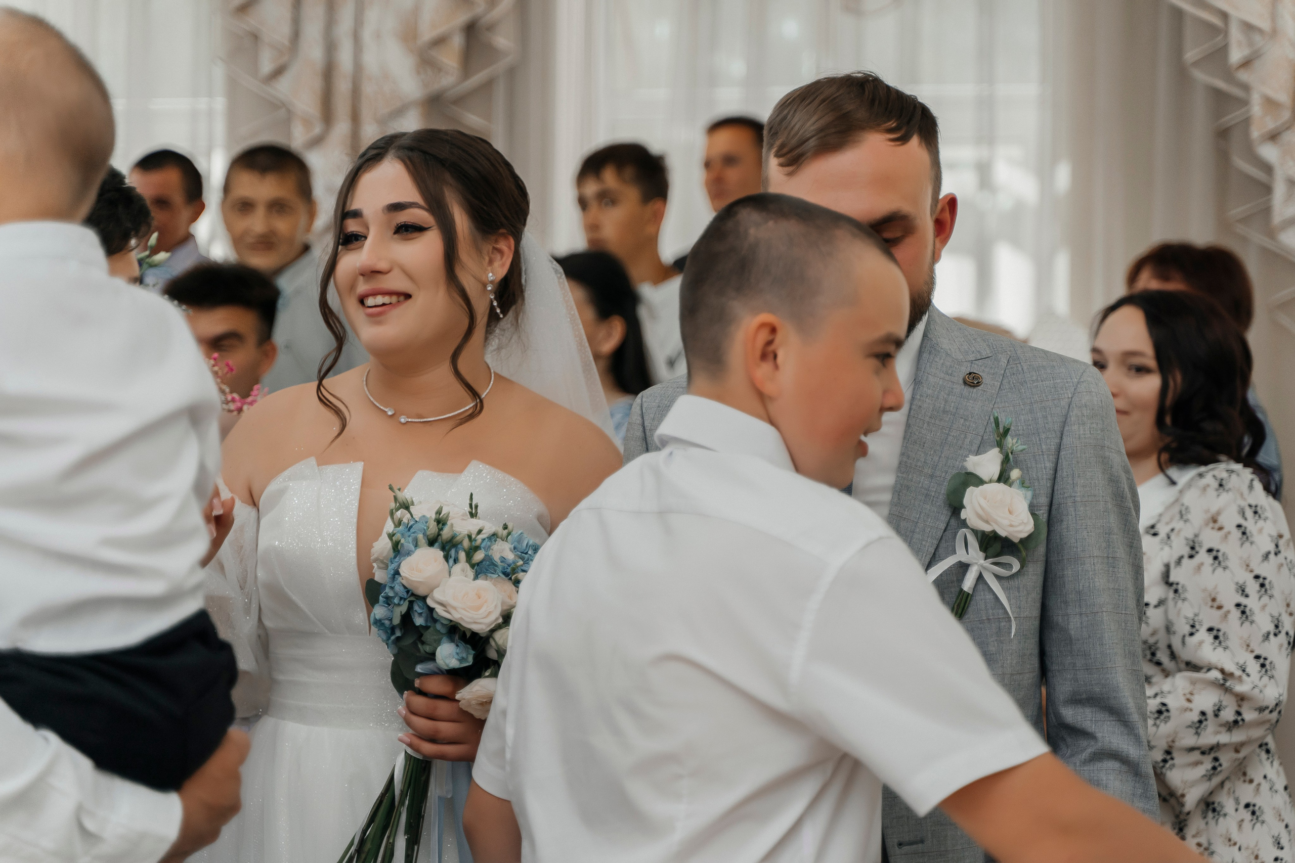 Свадебная фотосъёмка в ЗАГСЕ. Свадебный фотограф видеограф Чебоксары