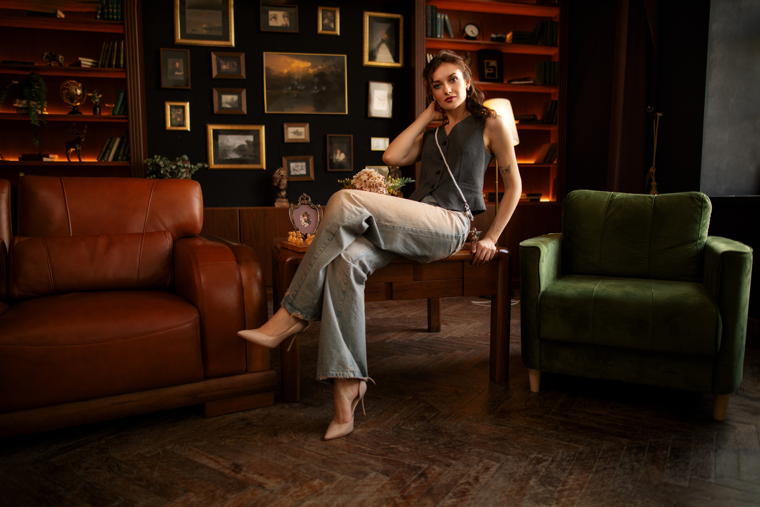 Фотосет с Анастасией в интерьере в формате «Я красивая». Дмитрий Шульгин, портретный фотограф в Воронеже