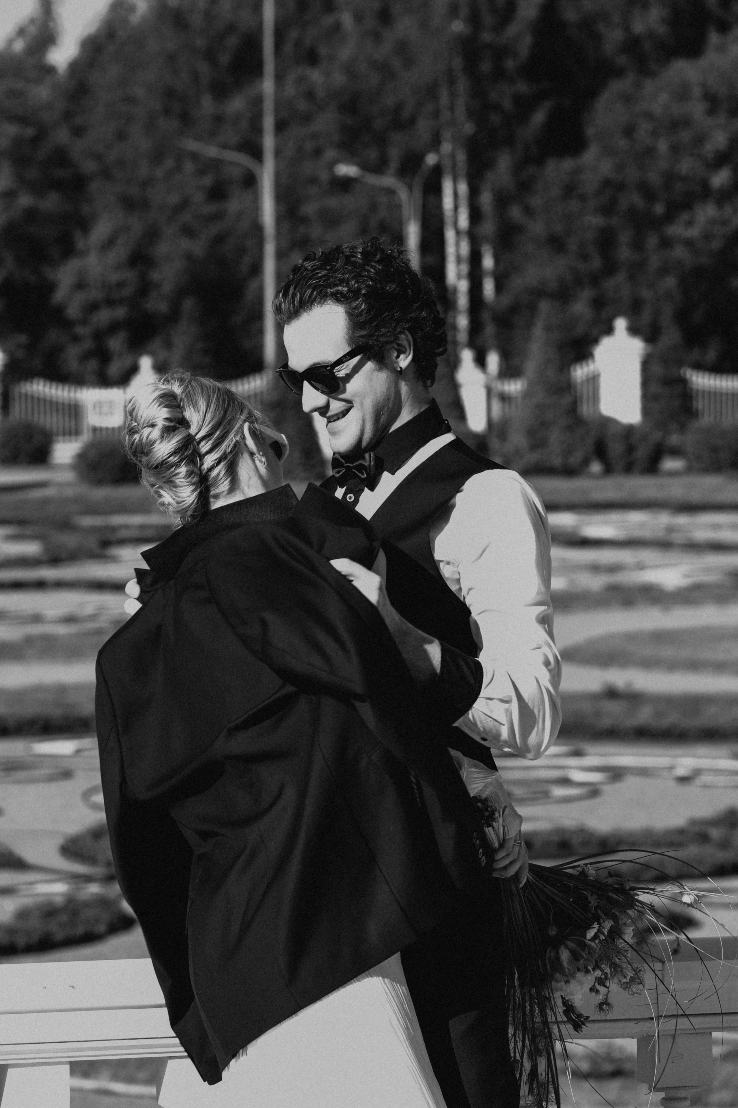 СВАДЕБНАЯ СЬЕМКА В ПАРКЕ ОРАНИЕНБАУМ. Профессиональный фотограф, Санкт-Петербург — Виктория Богомолова