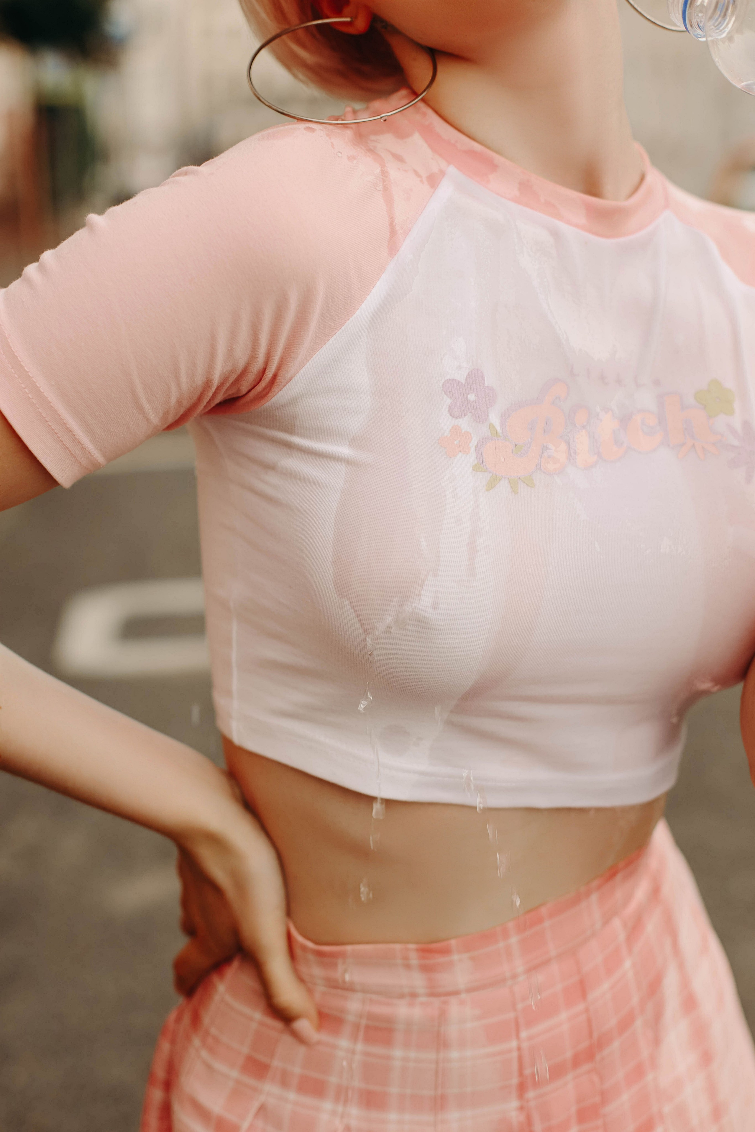 Женская летняя прогулочная фотосессия в Москве. Свадебный и семейный фотограф в Москве