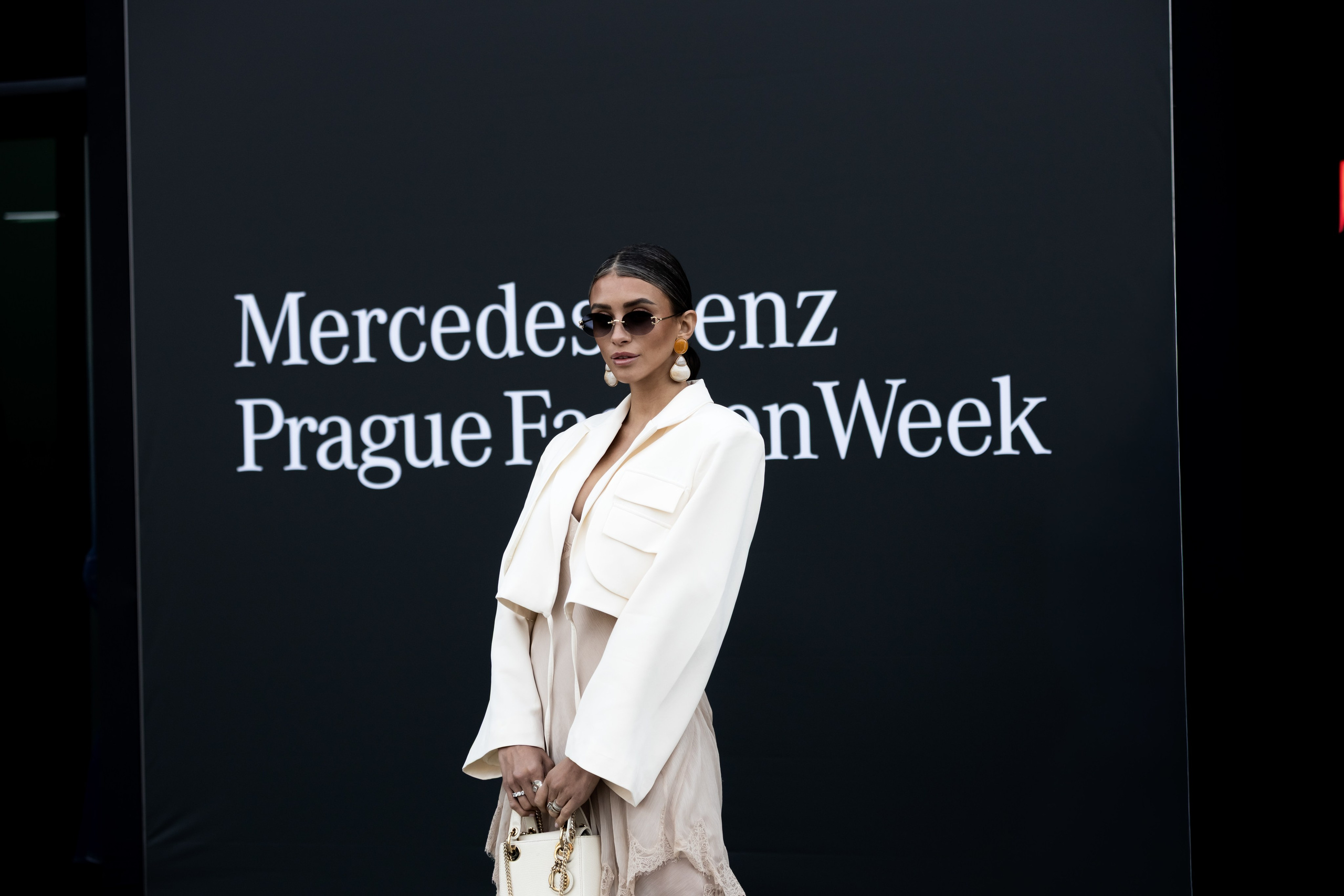 Mercedes-Benz Prague Fashion Week 2026 | Street-style. Photographer in Prague Alexander Pivovarov