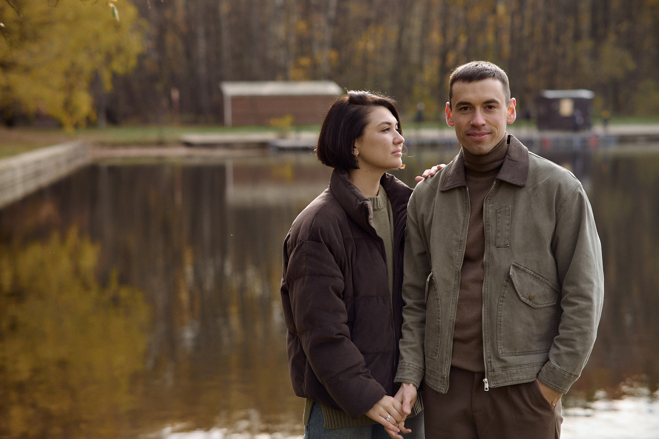 Вова, Юля и Максим в осеннем парке. Семейный и свадебный lifestyle-фотограф в Москве Мария Петрова