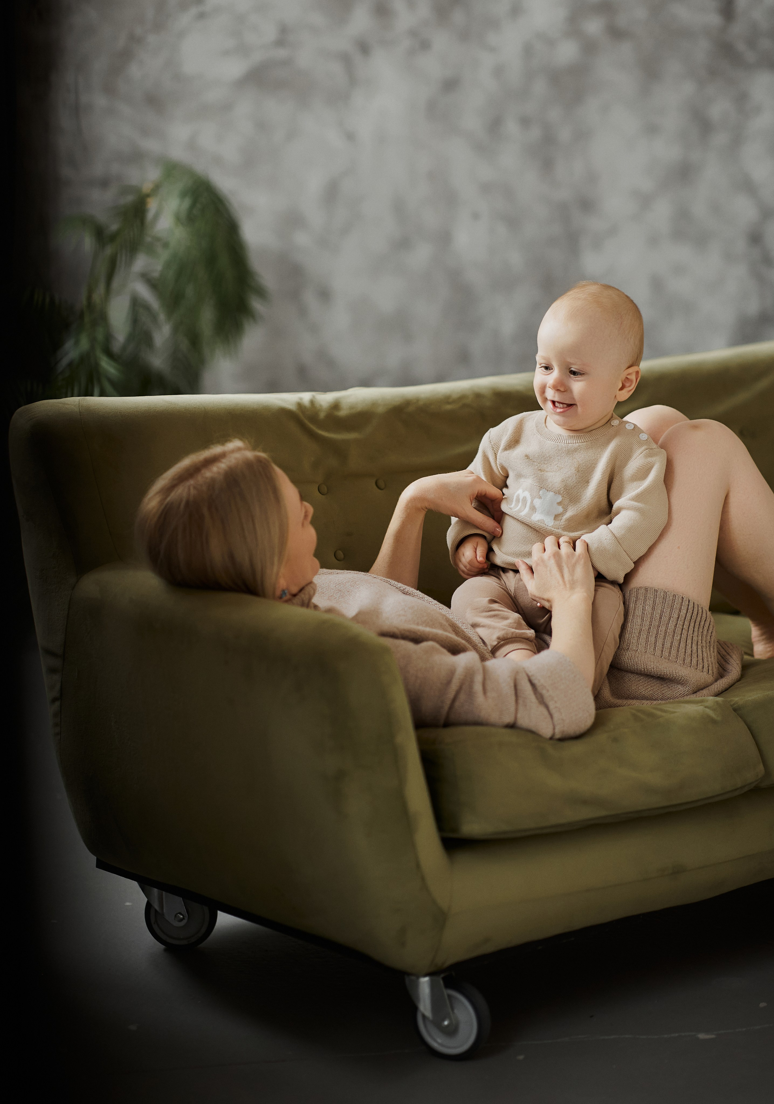 Семейная фотосессия Москва. Свадебный и семейный фотограф в Сочи-Красной поляне Ларионова Анна