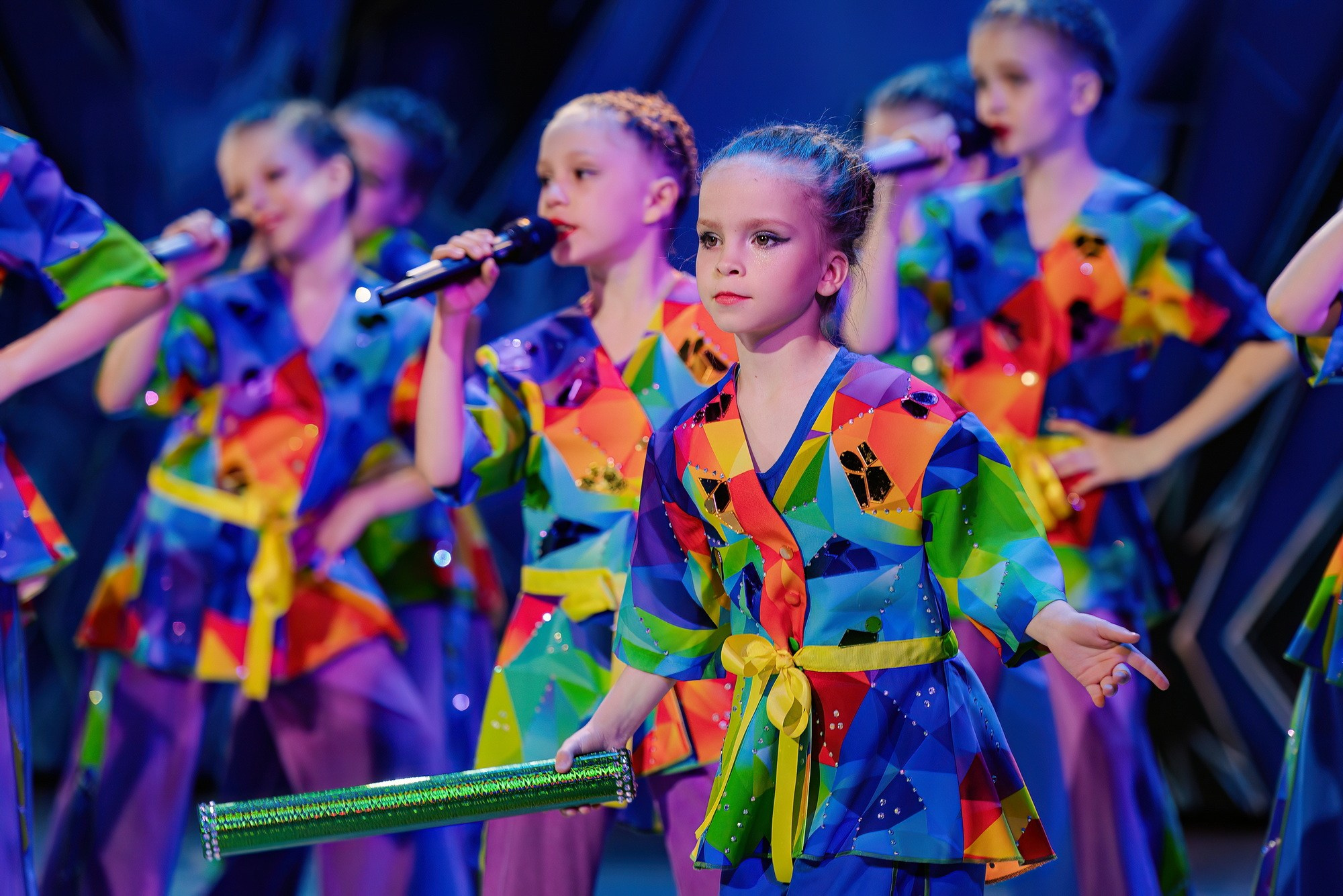 Отчетный концерт Образцового коллектива Алтая театра эстрадной песни «Созвездие». Свадебный и репортажный фотограф Никита Сницарев в Барнауле