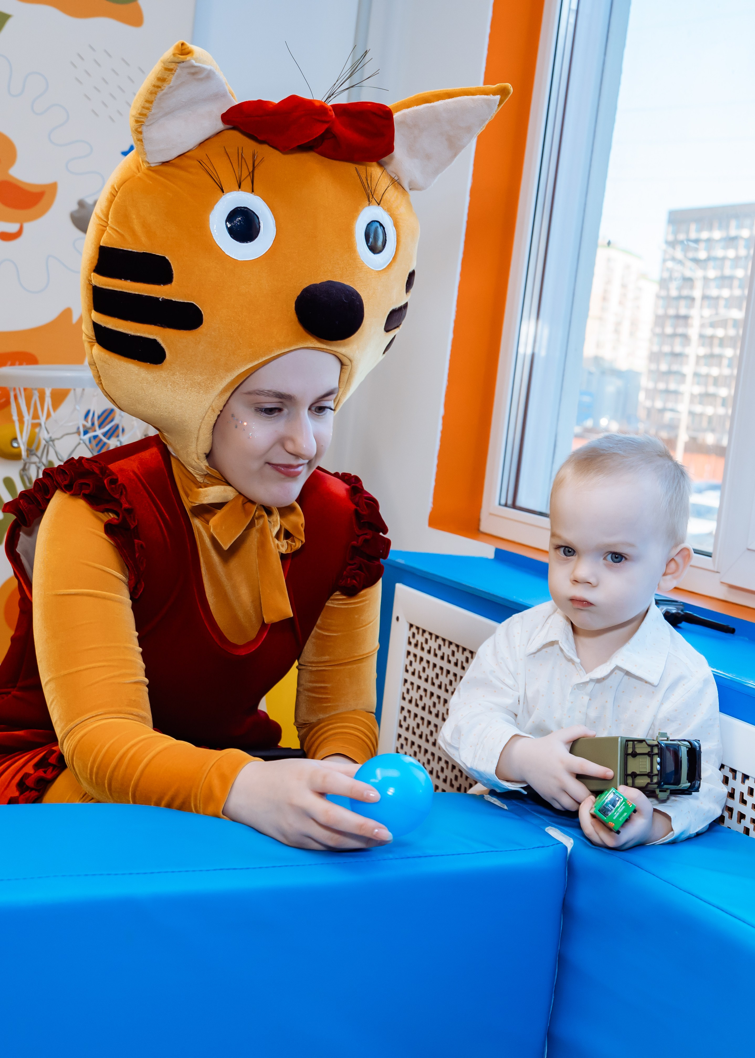 Карамелька в гостях у Романа. Крамер Юлиана детский и семейный фотограф