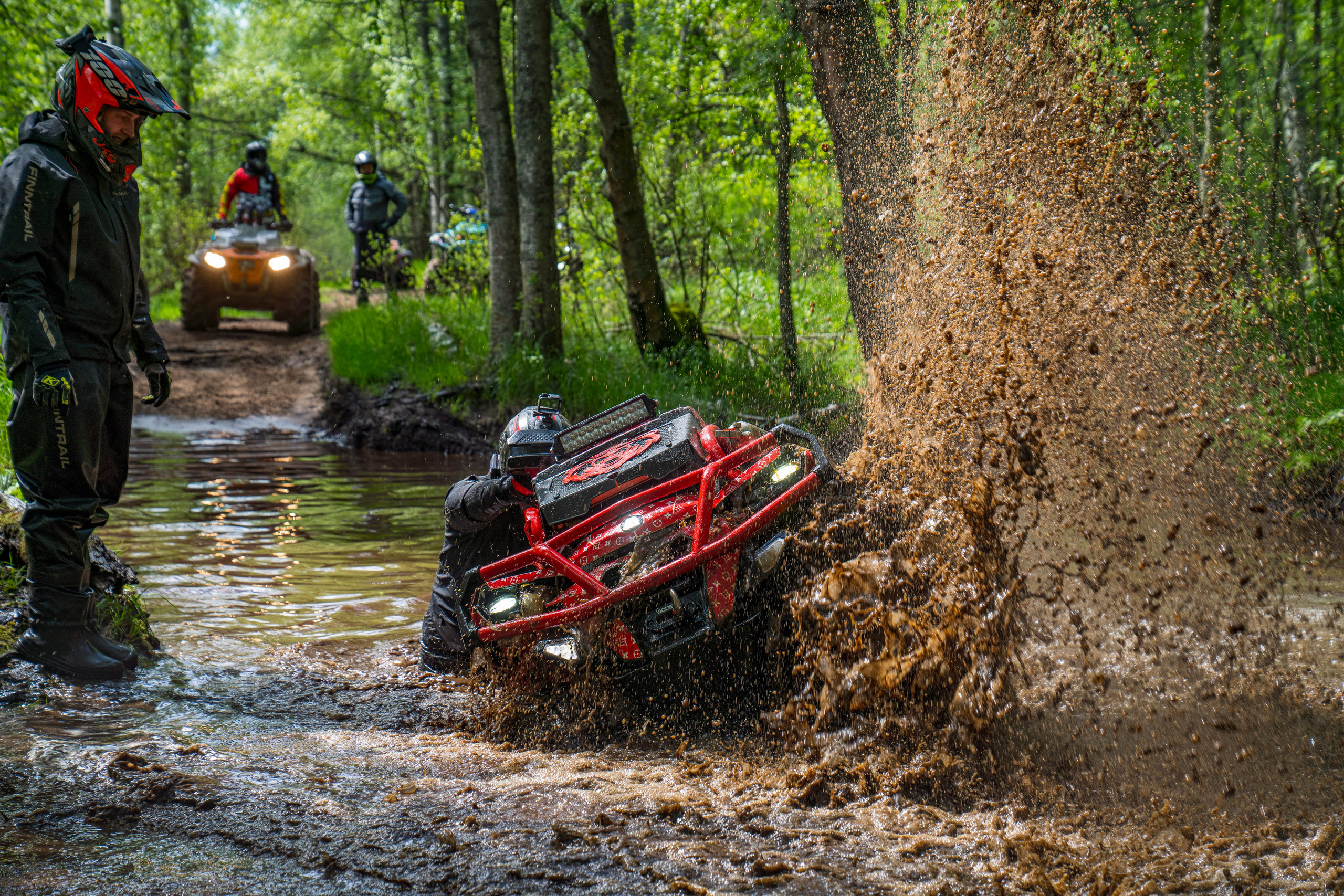 RazVolution. Графический дизайнер Илья Левченко