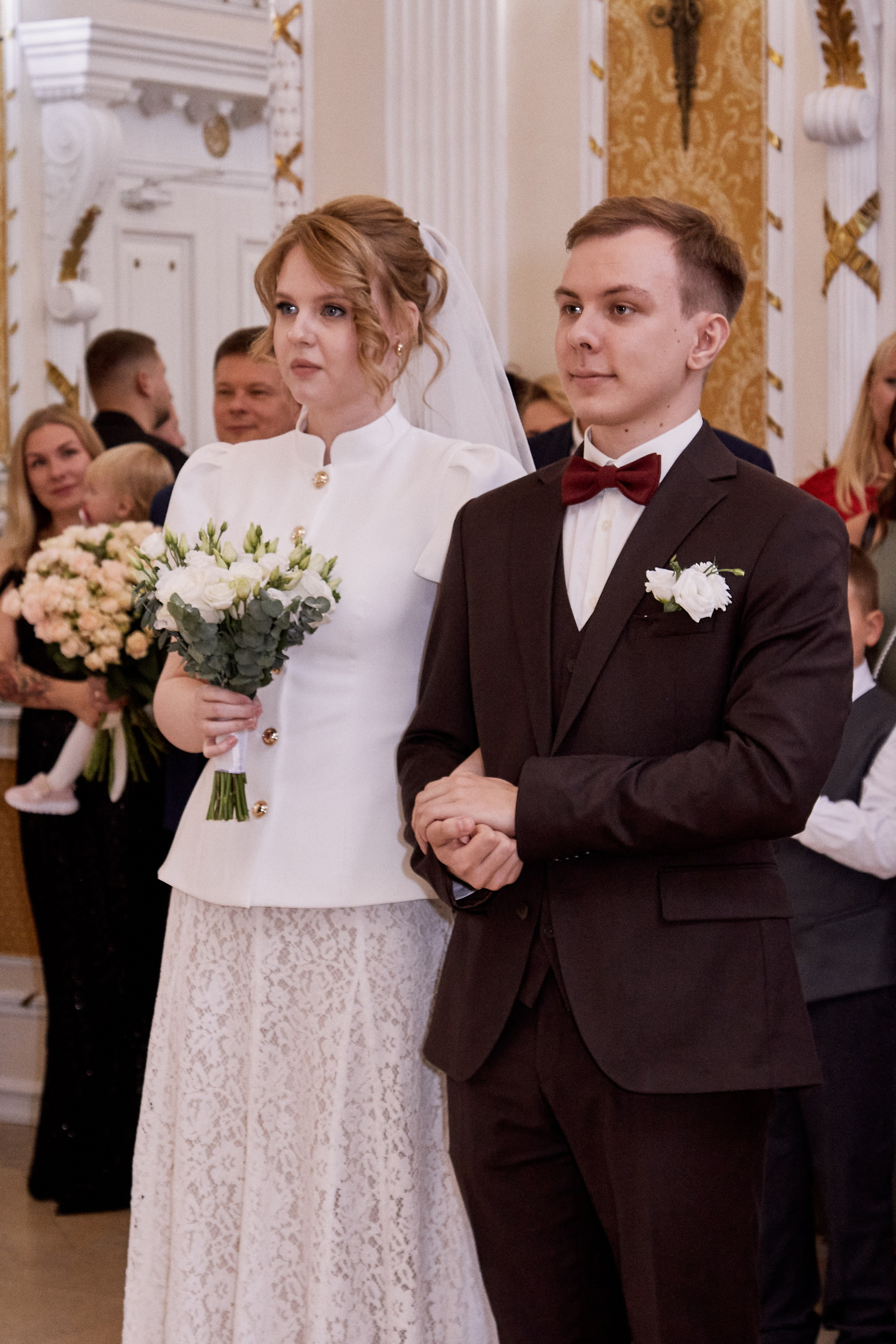 Свадебная роспись в раменском ЗАГСе. Свадебный фотограф в Москве Приятелева Ангелина