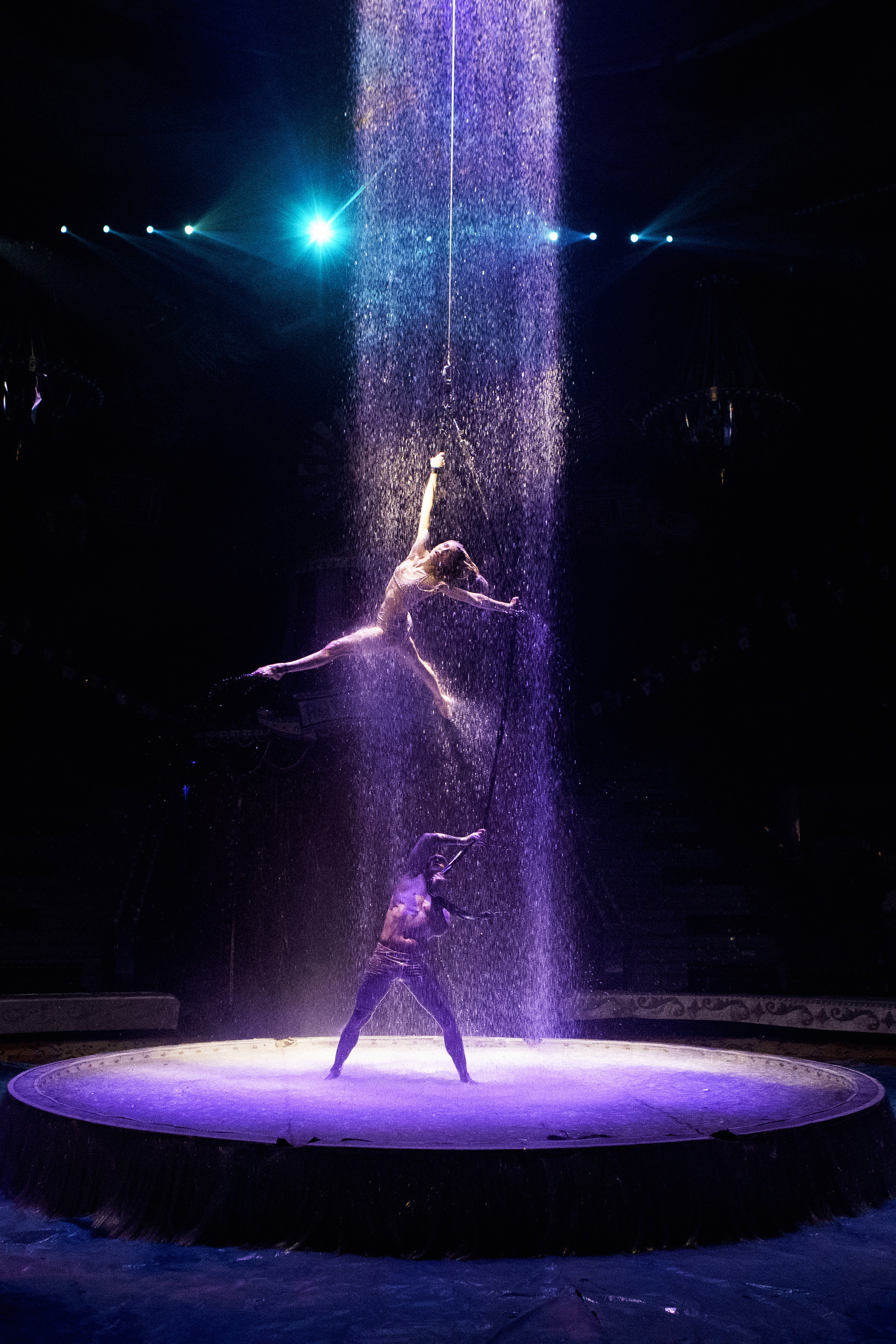 Грандиозный «БУРЛЕСК» Гии Эрадзе ВПЕРВЫЕ в Новосибирском цирке!. Фотомастерская Воробьевых