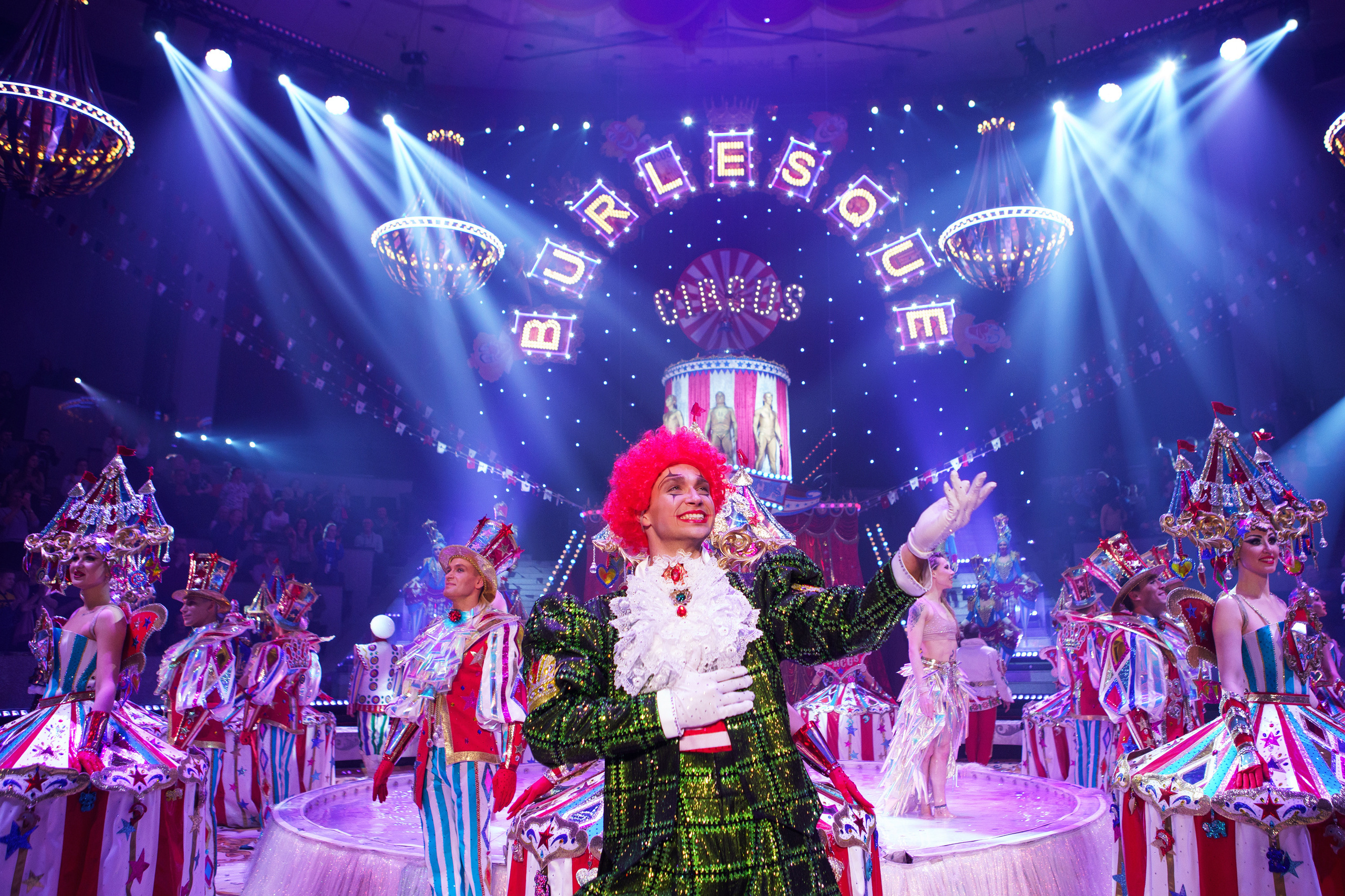 Грандиозный «БУРЛЕСК» Гии Эрадзе ВПЕРВЫЕ в Новосибирском цирке!. Фотомастерская Воробьевых