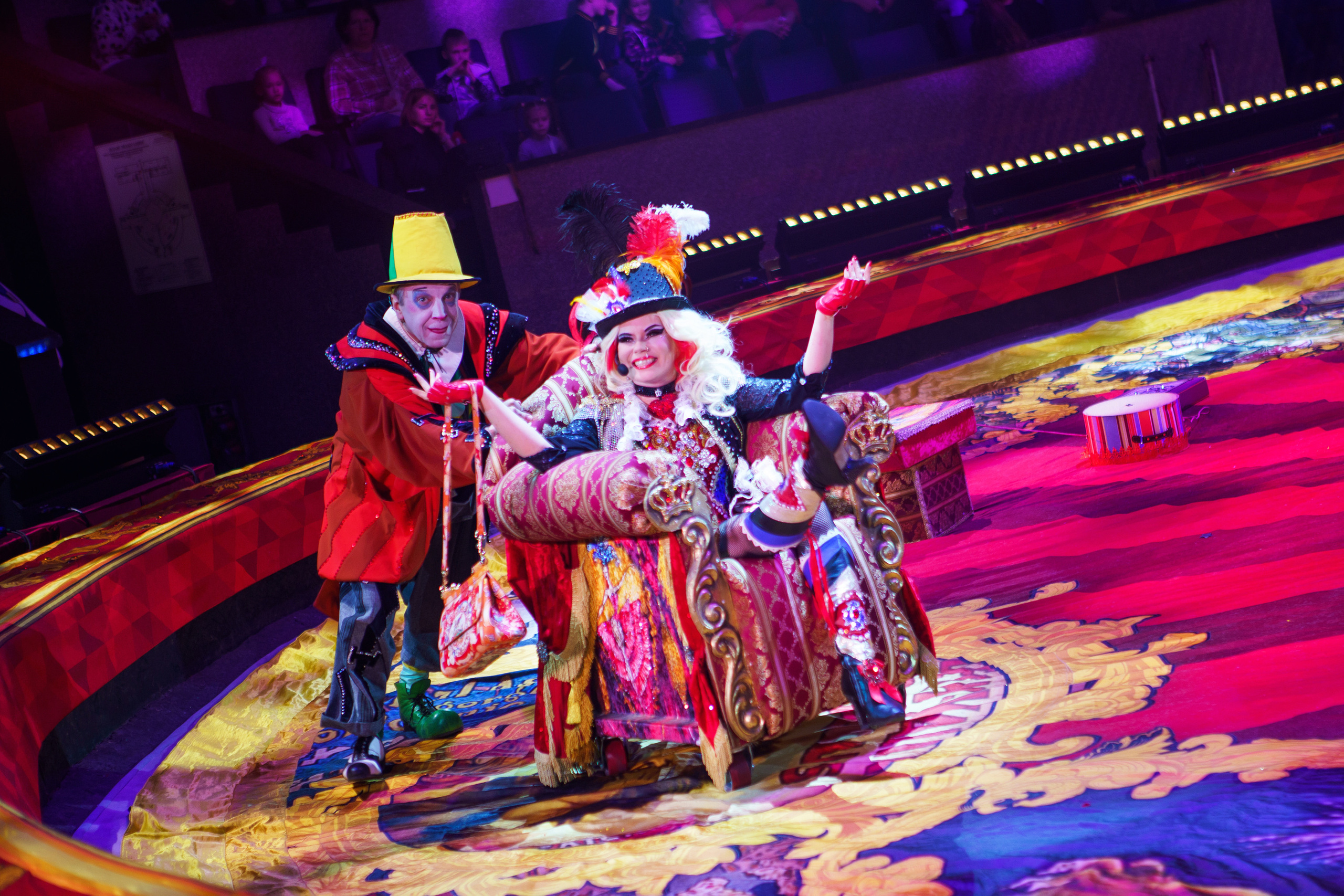 Грандиозный «БУРЛЕСК» Гии Эрадзе ВПЕРВЫЕ в Новосибирском цирке!. Фотомастерская Воробьевых