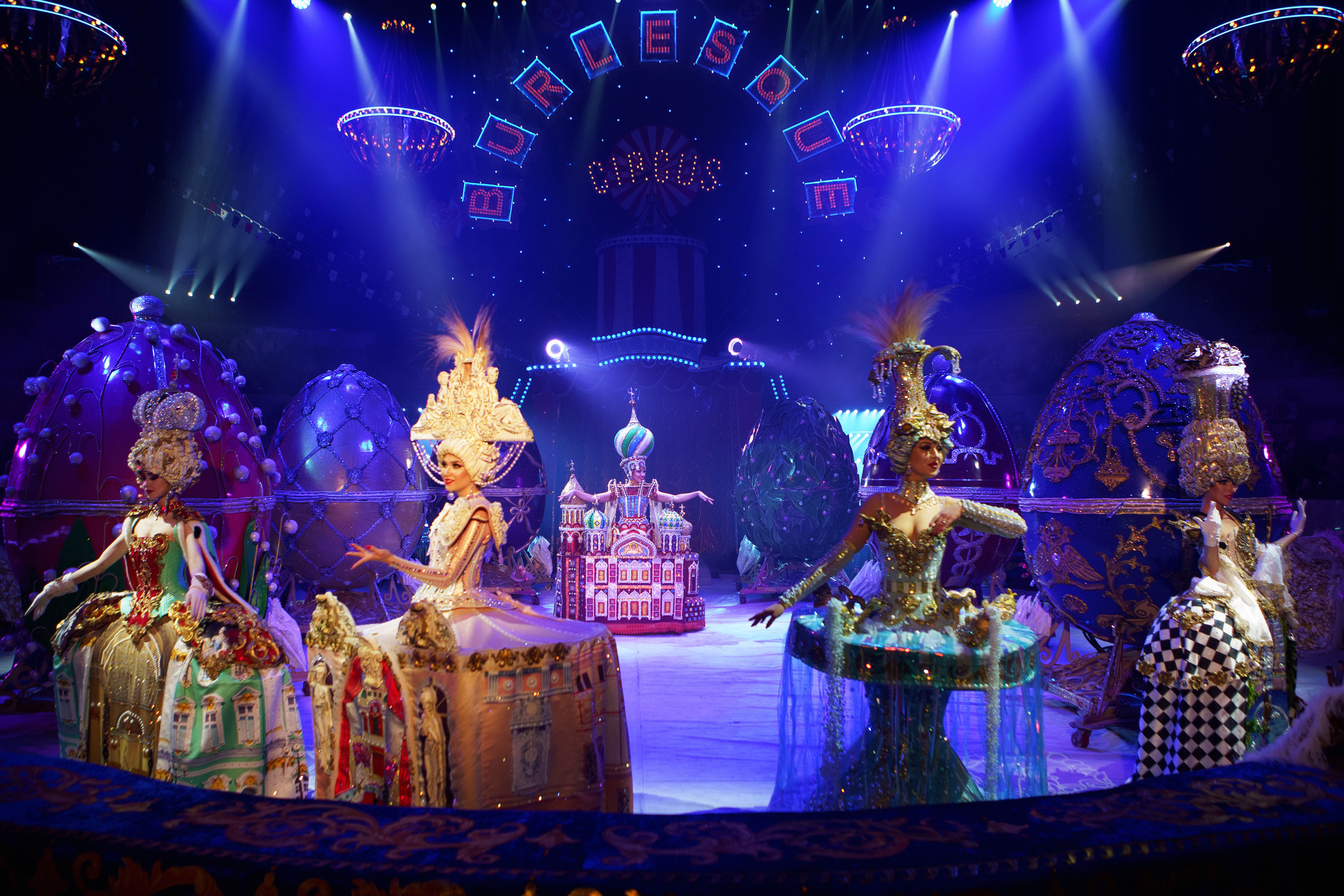 Грандиозный «БУРЛЕСК» Гии Эрадзе ВПЕРВЫЕ в Новосибирском цирке!. Фотомастерская Воробьевых