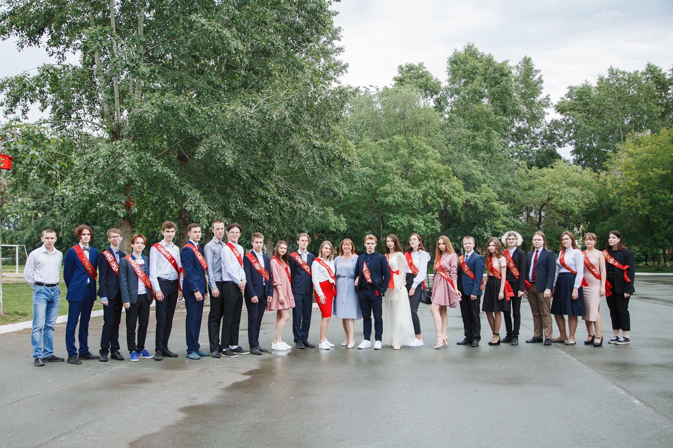 Последний звонок и выпускной в школе. Фотомастерская Воробьевых