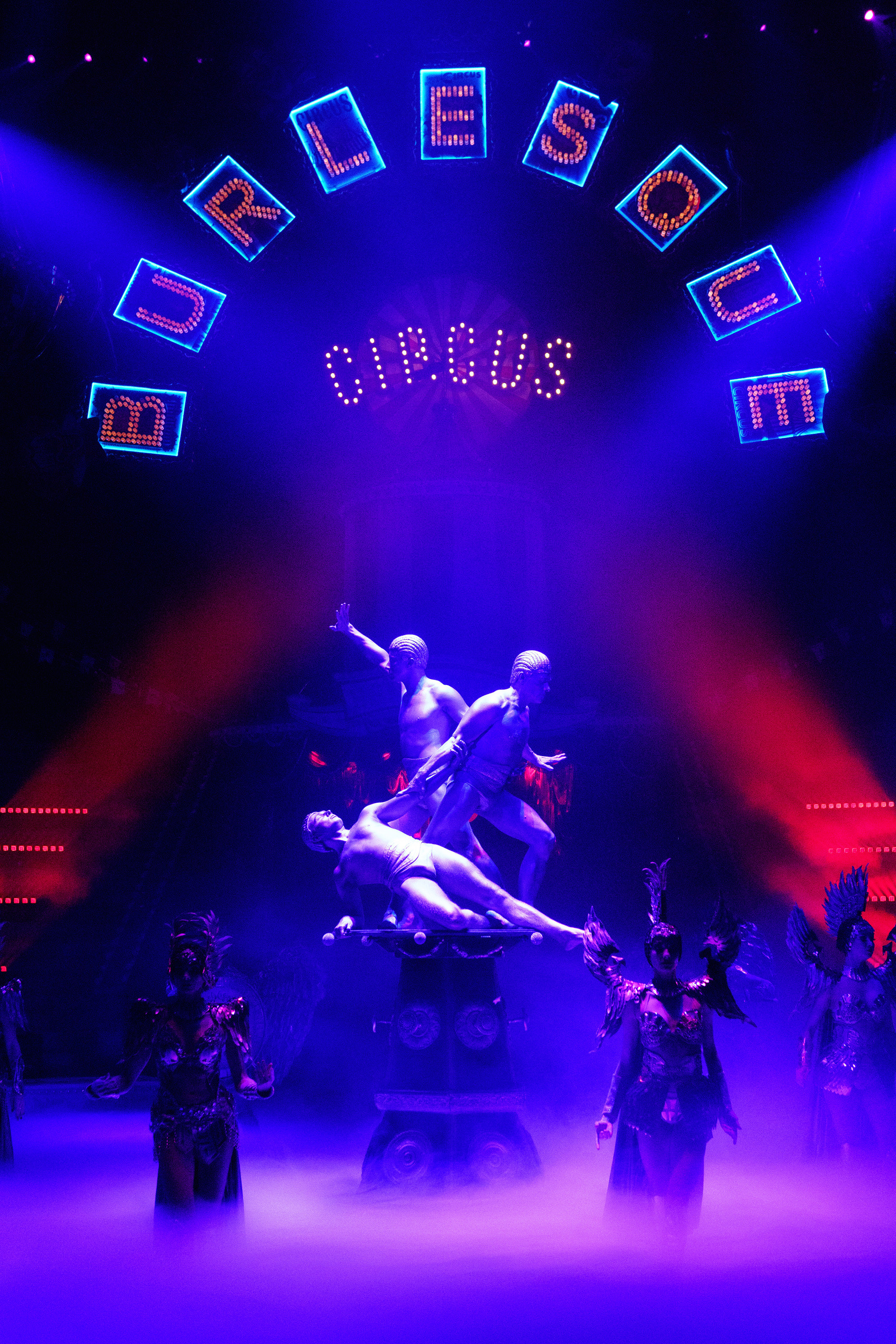 Грандиозный «БУРЛЕСК» Гии Эрадзе ВПЕРВЫЕ в Новосибирском цирке!. Фотомастерская Воробьевых