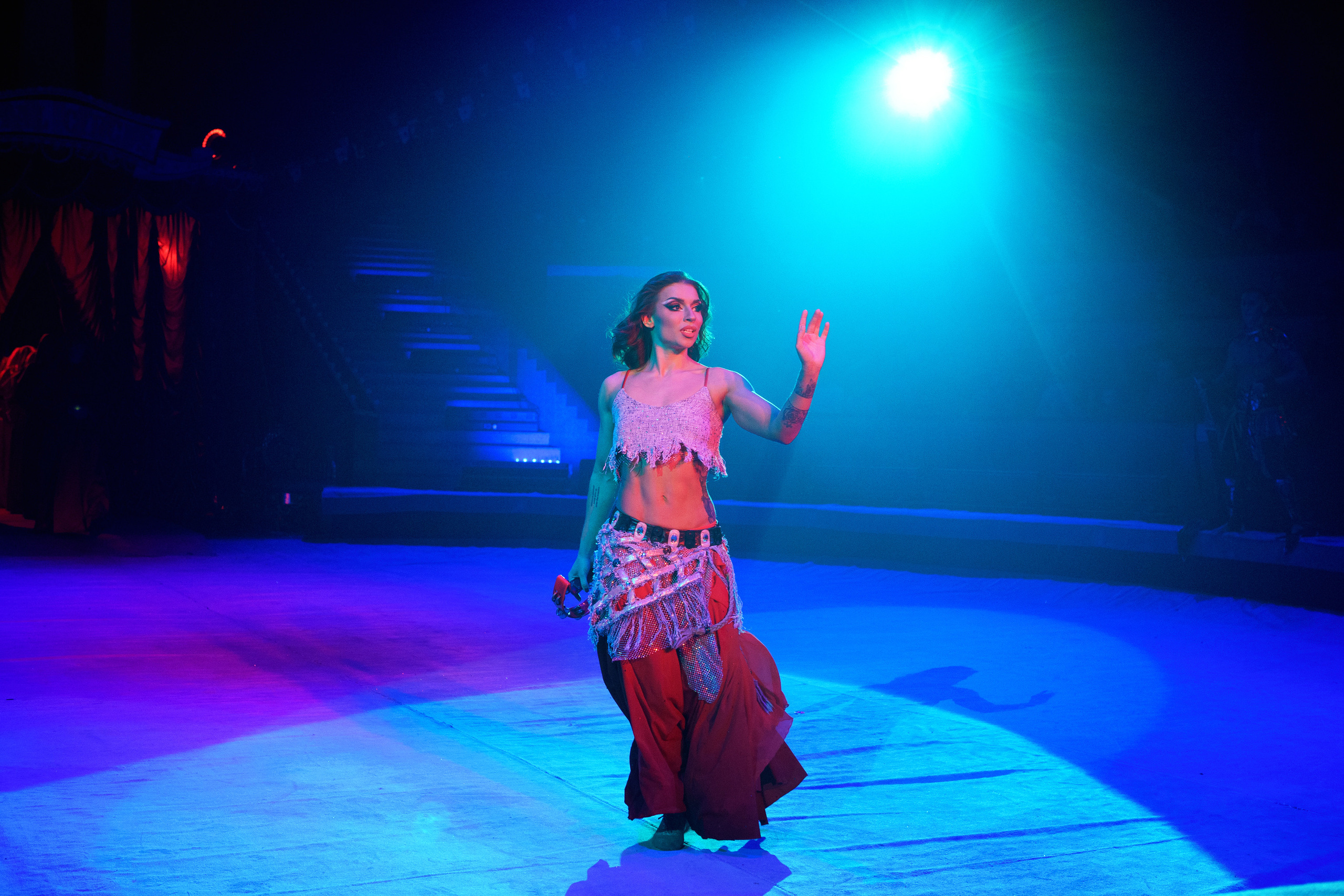 Грандиозный «БУРЛЕСК» Гии Эрадзе ВПЕРВЫЕ в Новосибирском цирке!. Фотомастерская Воробьевых