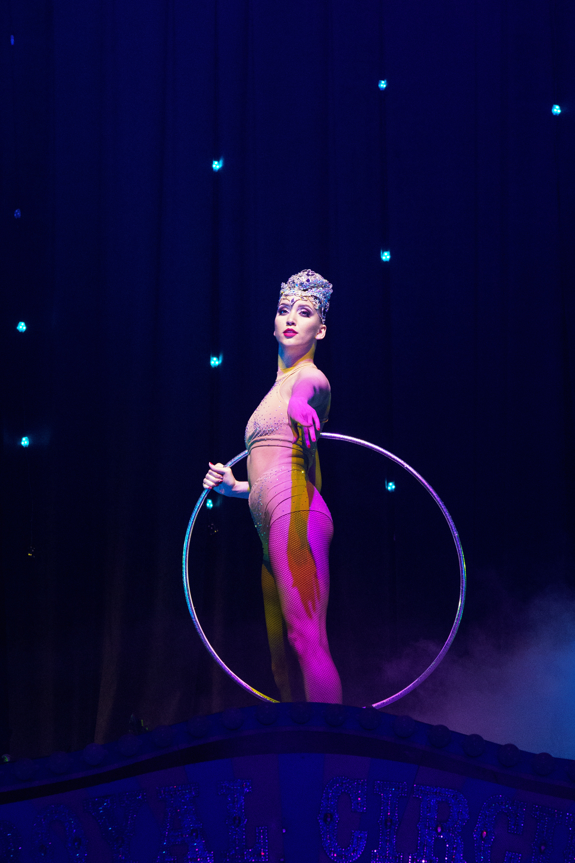 Грандиозный «БУРЛЕСК» Гии Эрадзе ВПЕРВЫЕ в Новосибирском цирке!. Фотомастерская Воробьевых