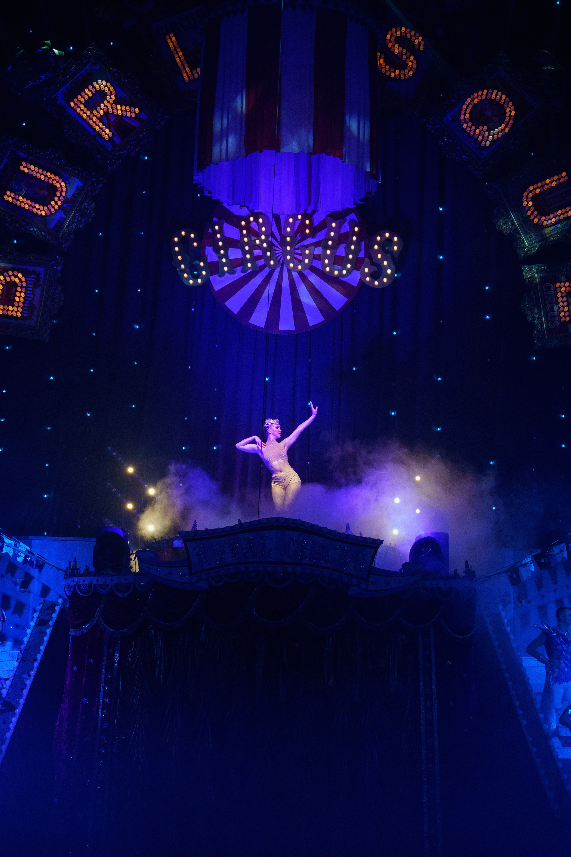 Грандиозный «БУРЛЕСК» Гии Эрадзе ВПЕРВЫЕ в Новосибирском цирке!. Фотомастерская Воробьевых