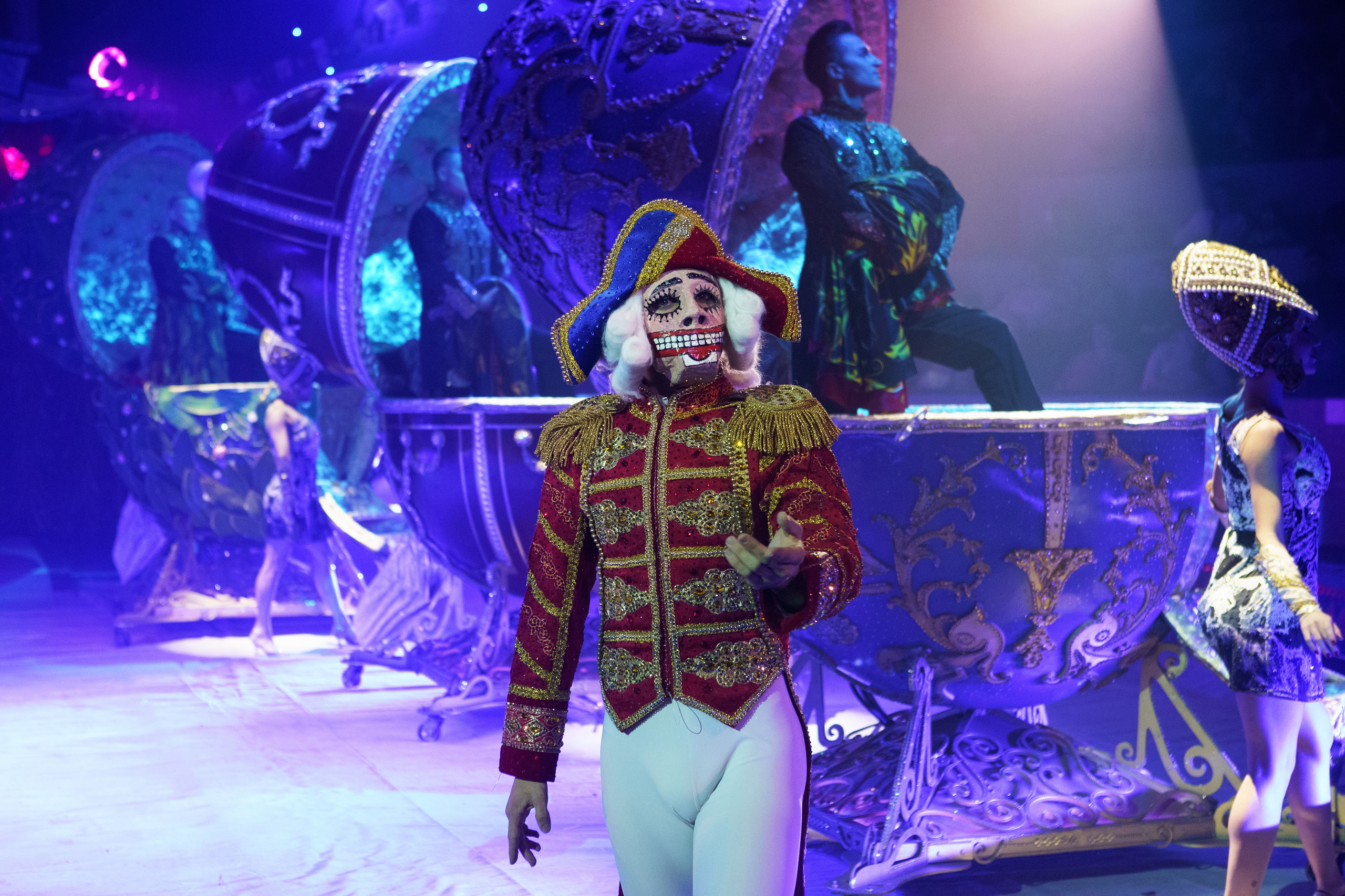 Грандиозный «БУРЛЕСК» Гии Эрадзе ВПЕРВЫЕ в Новосибирском цирке!. Фотомастерская Воробьевых