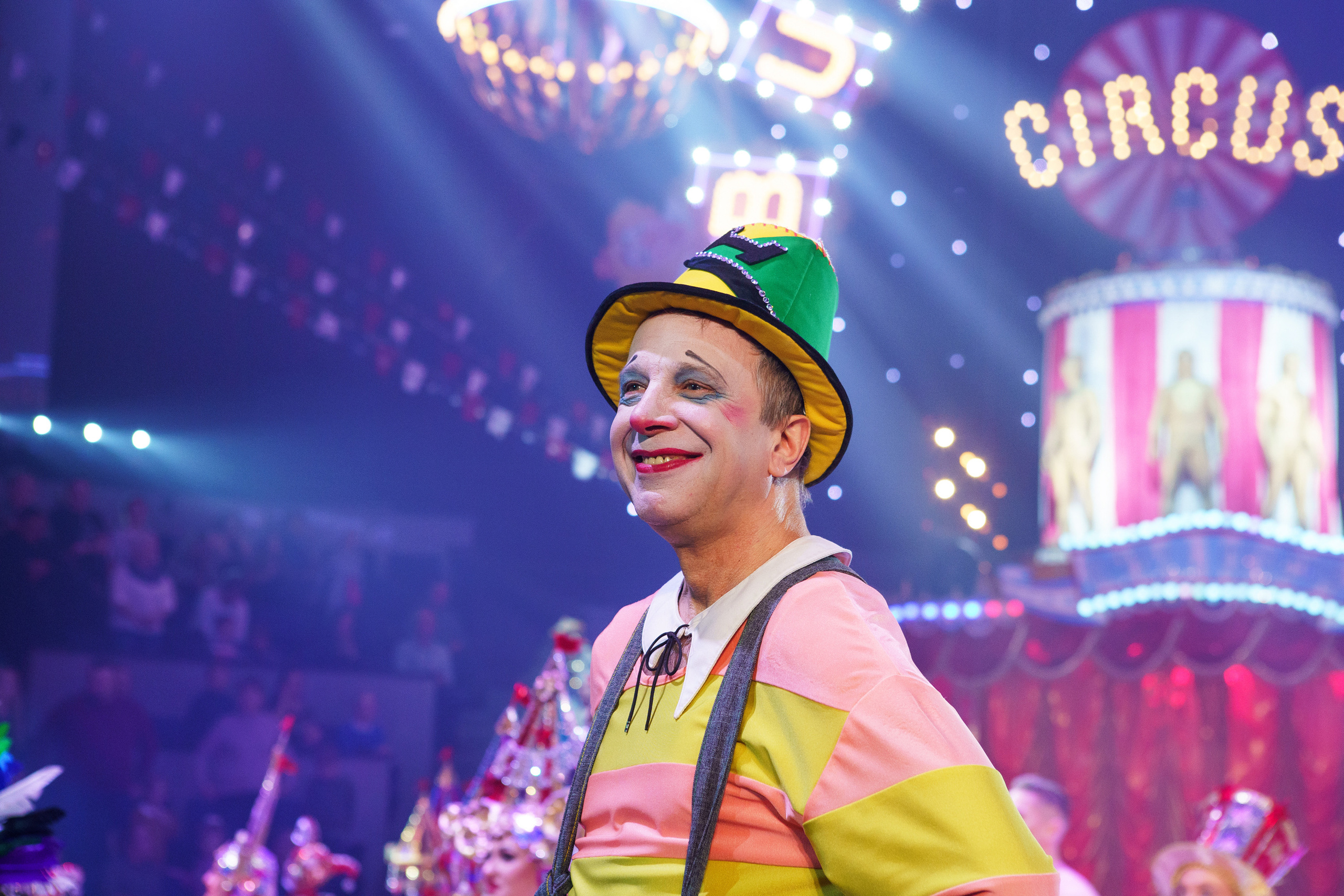 Грандиозный «БУРЛЕСК» Гии Эрадзе ВПЕРВЫЕ в Новосибирском цирке!. Фотомастерская Воробьевых