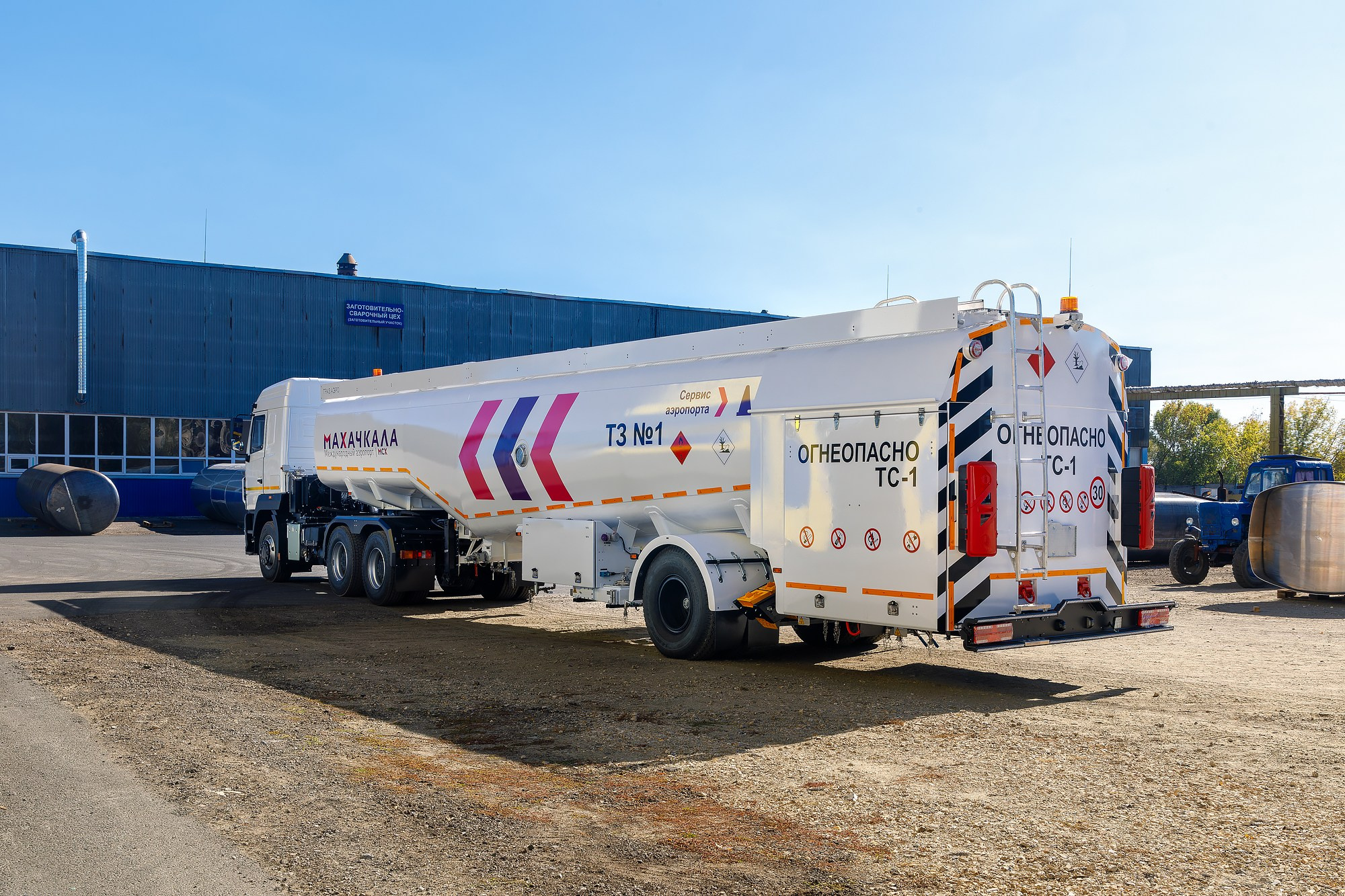 ТОПЛИВОЗАПРАВЩИК. Фотограф Пенза | Интерьер & Архитектура | Деловой Портрет | R2 Studio