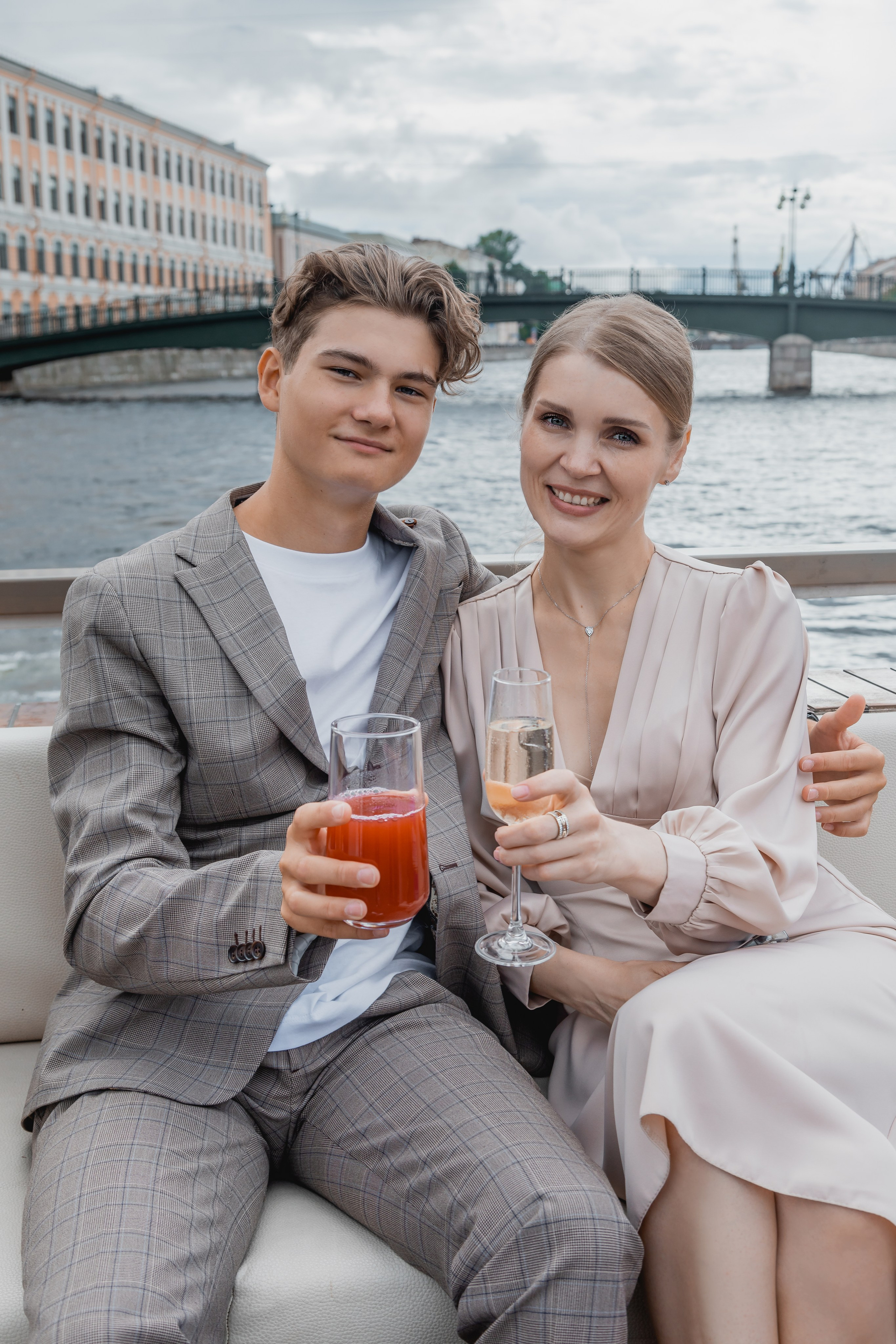 Мария и Дмитрий. Главная