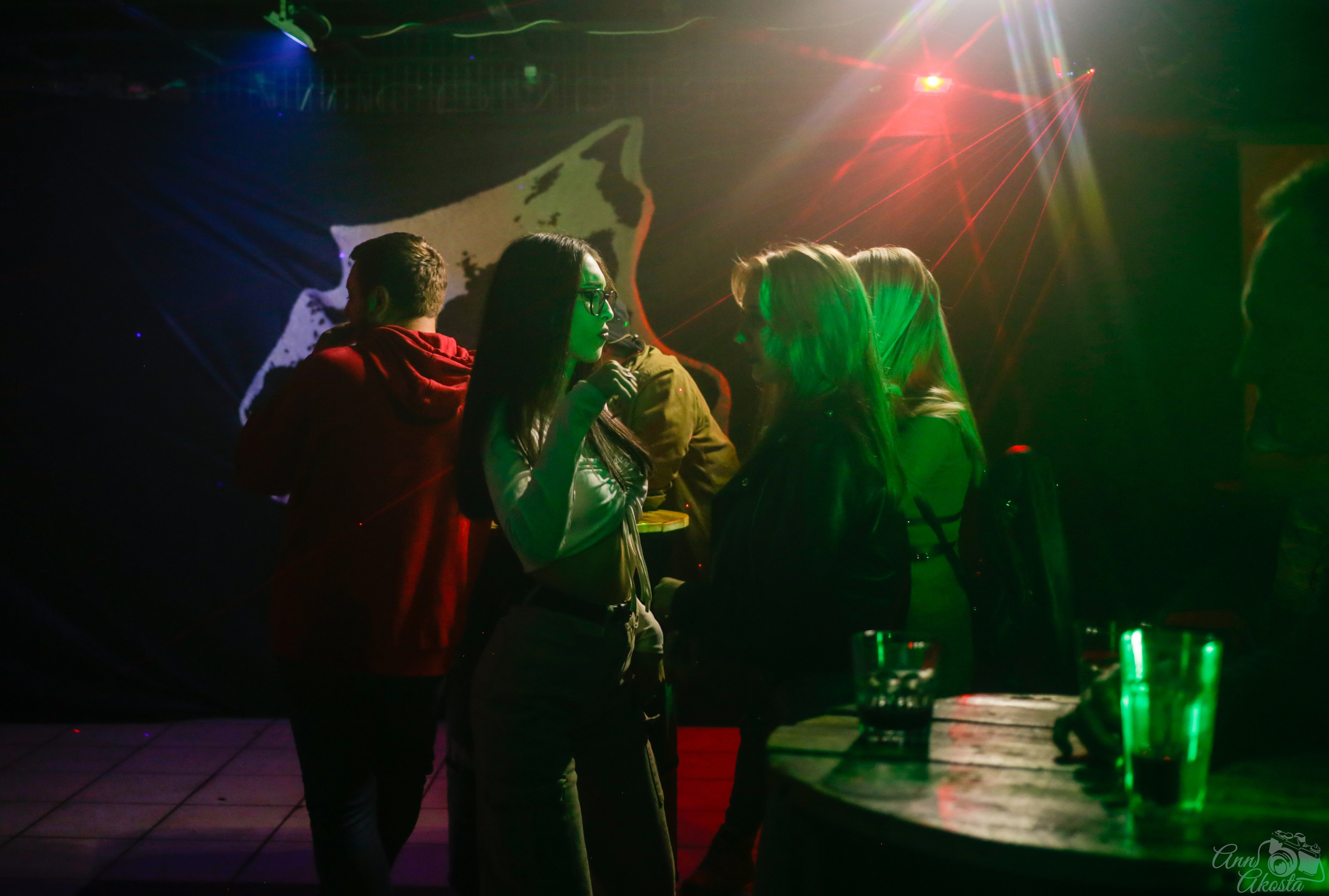 Фильм «Третья смена». Анна Акоста: фотограф в Санкт-Петербурге и Таганроге