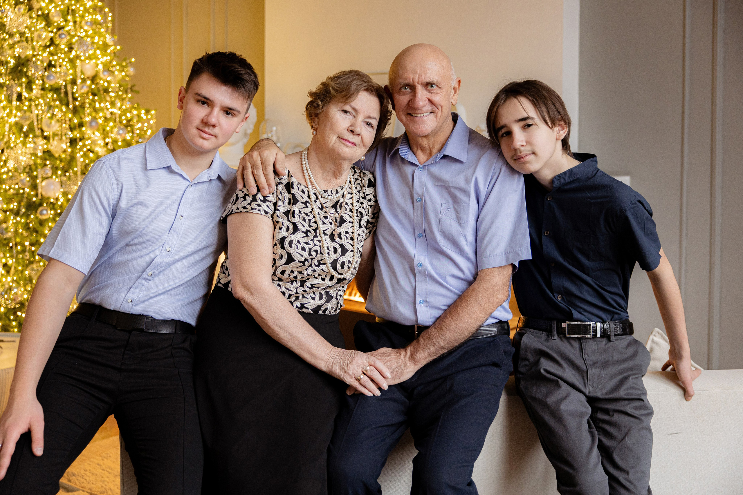 Семейная фотосессия в фотостудии в СПб