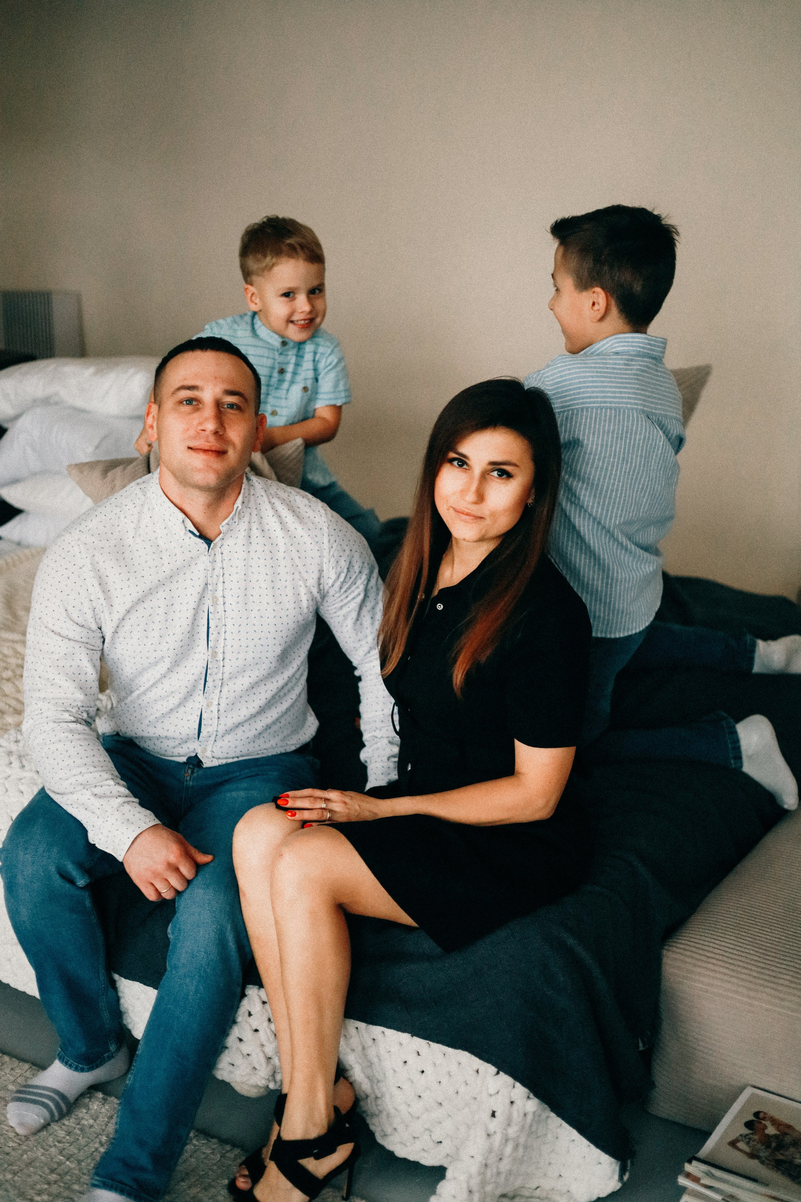 Катя, Витя, Никита и Платоша. Фотограф София Комкина