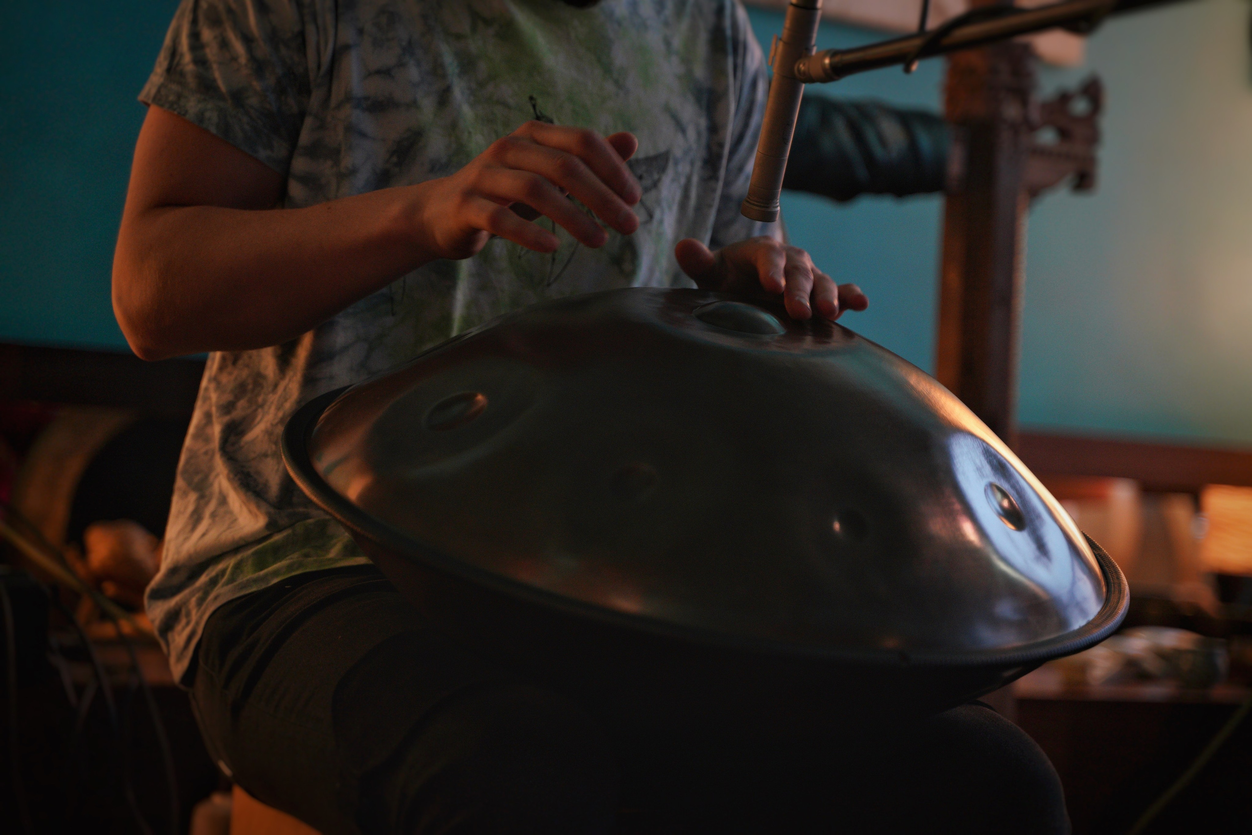 Выступление Forest jam project в Открытом в чайной Чаван. Портретный и репортажный фотограф Наталья Горобец