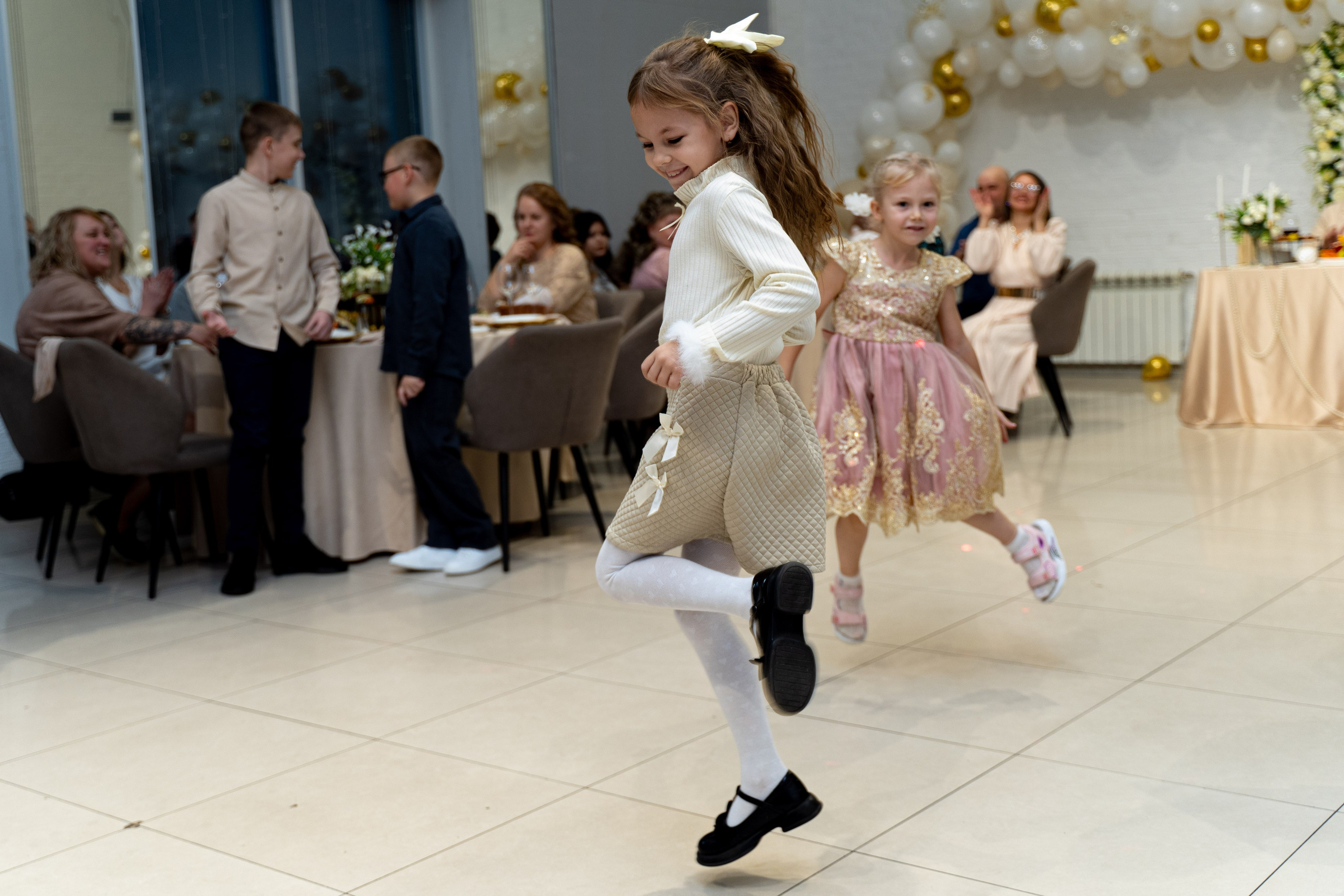 Свадебные съемки. Портретный и семейный фотограф в Новосибирской области. Работаю за улыбки клиентов :)