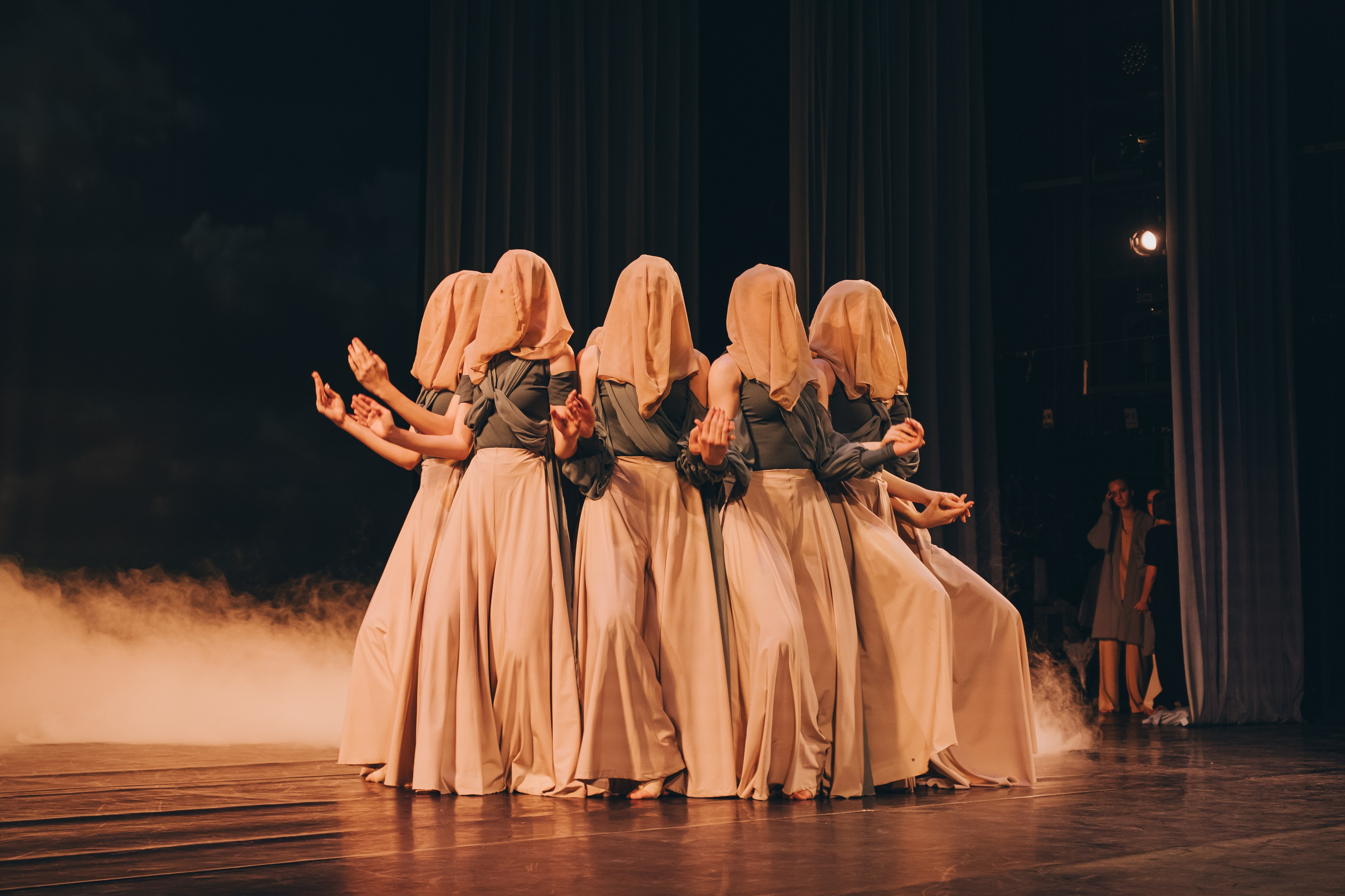 Танцевальный концерт. Фотограф в Иркутске Анна Мирошникова