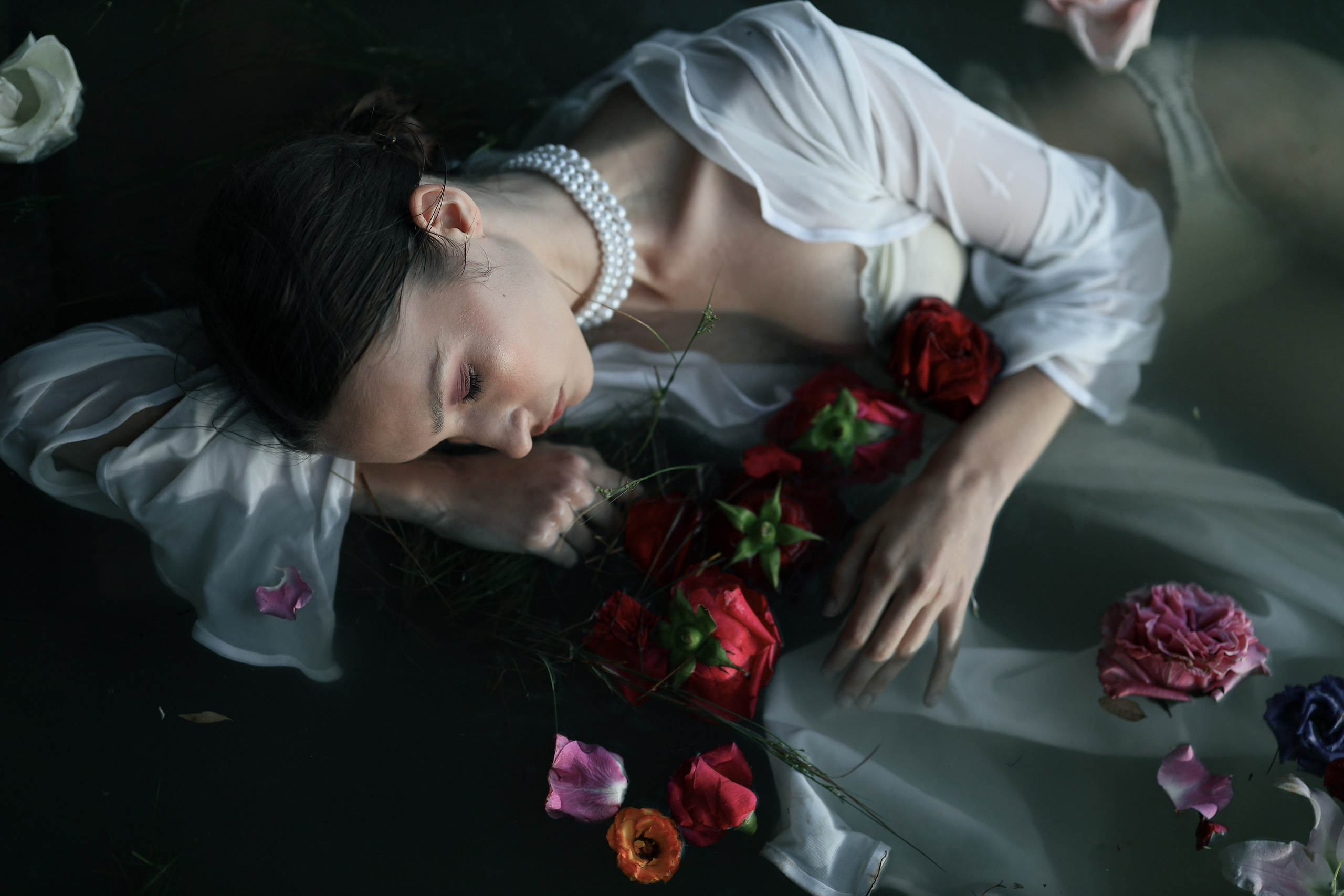 Фотосессия в воде для Натали. Свадебный и семейный фотограф в Абхазии Жанна Соснина