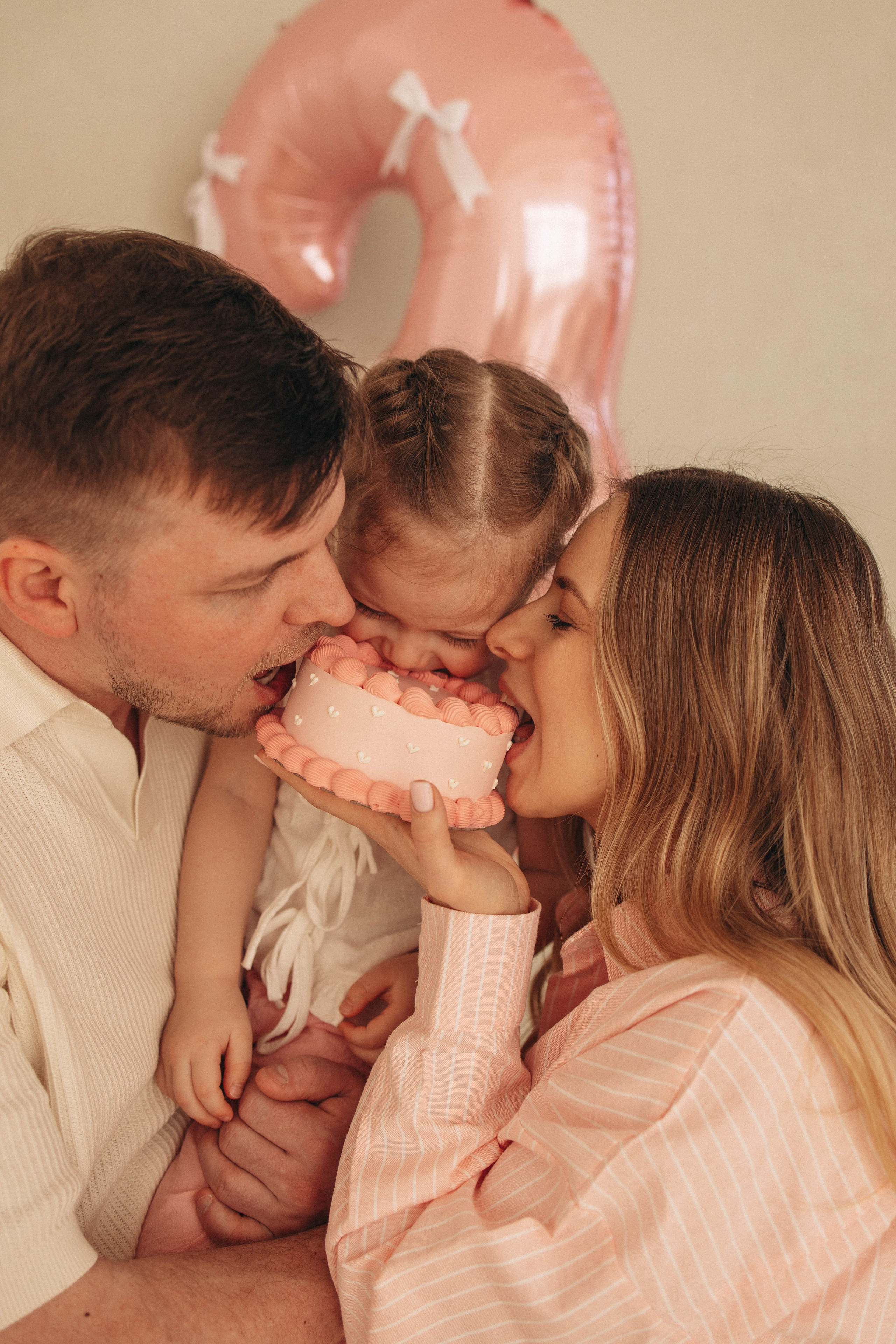 День рождения Алисы. Семейный фотограф Москва Наталия Осьмакова