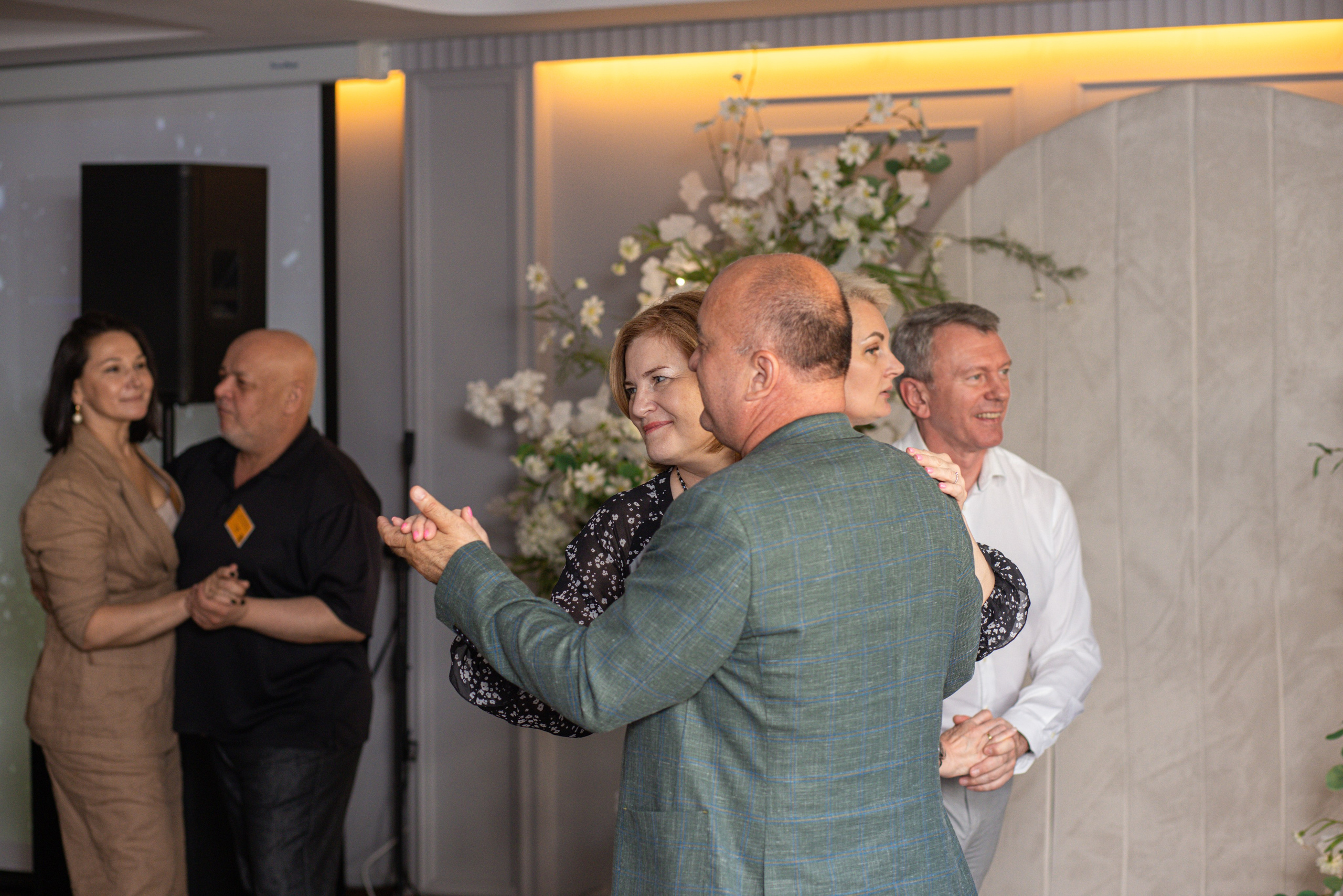 Встреча выпускников. Стоматологи СПб. Семейный фотограф в Вышнем Волочке — Ульяна Иванова | Фотосессии для всей семьи