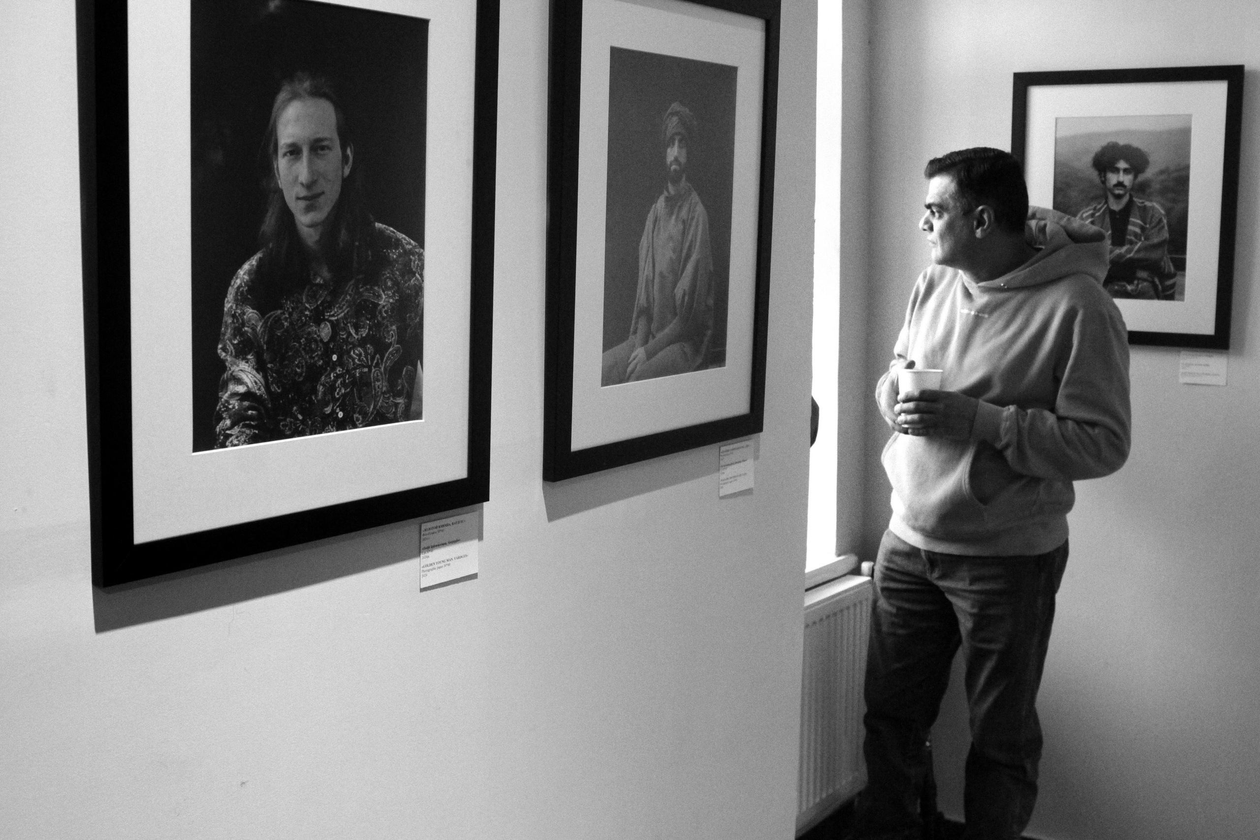 Выставка в г. Гюмри, Армения. Фоторепортаж  Д. Несмелова. Арт-фотограф Ксения Якутович