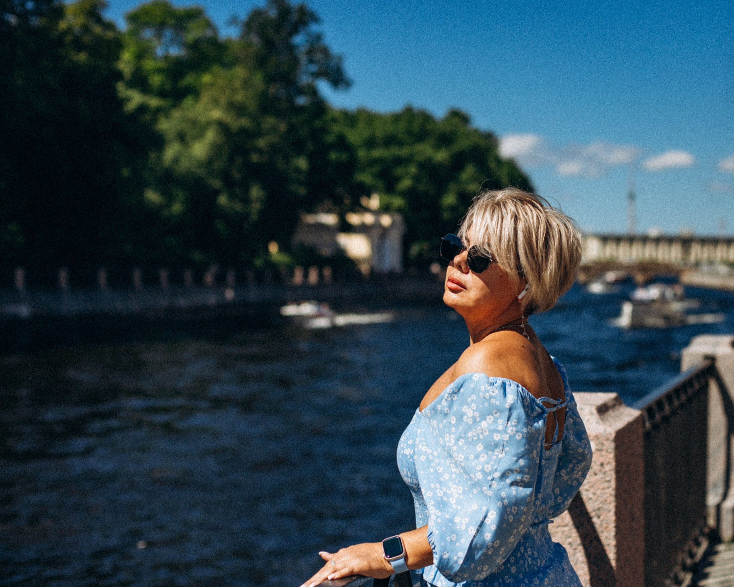 Татьяна в июне. Фотопрогулка в Петербурге. Индивидуальный и семейный фотограф в Санкт-Петербурге