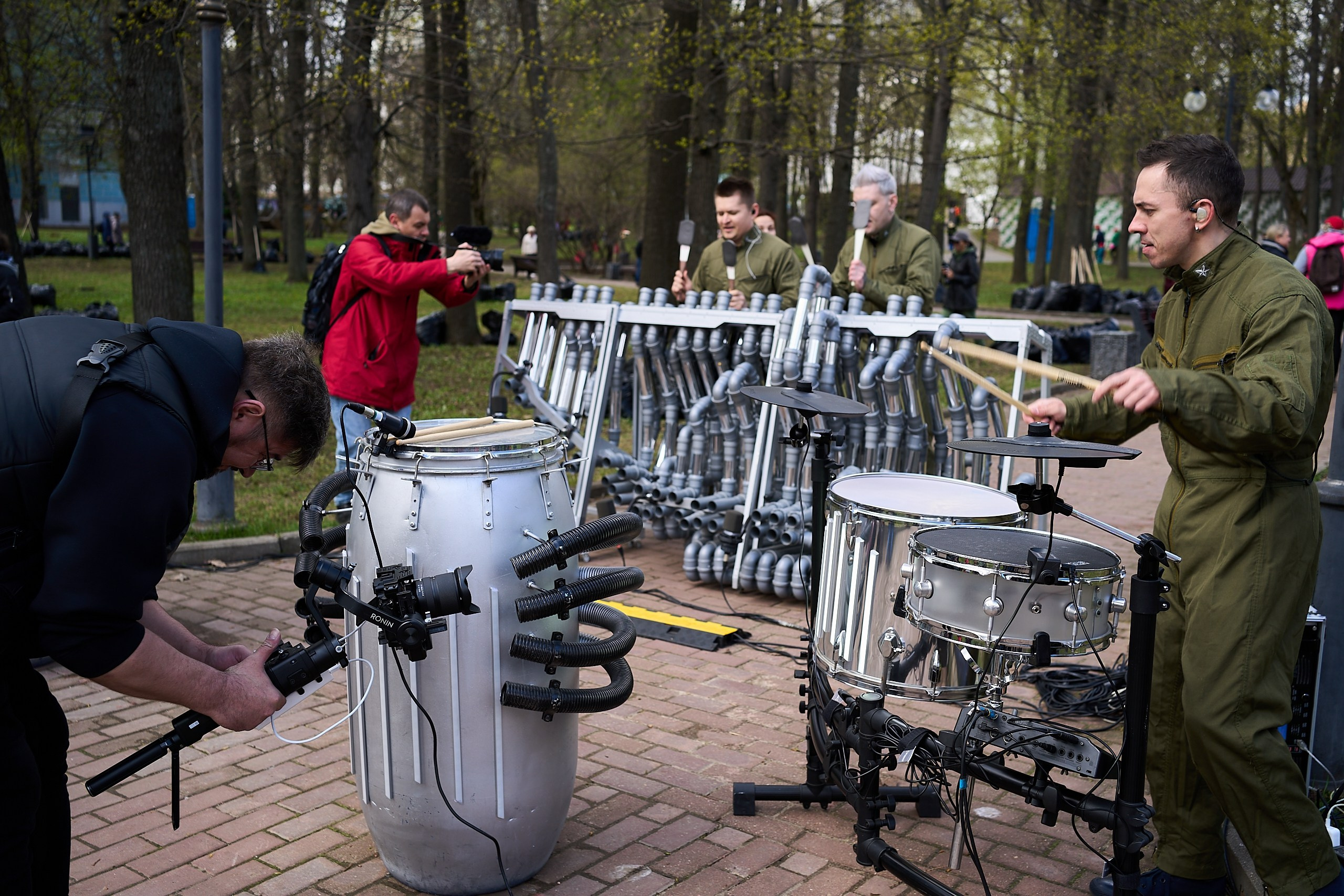 Субботник у Управления делами Мэра и Правительства Москвы. Фотограф и Видеограф в Москве. Олег Корушев