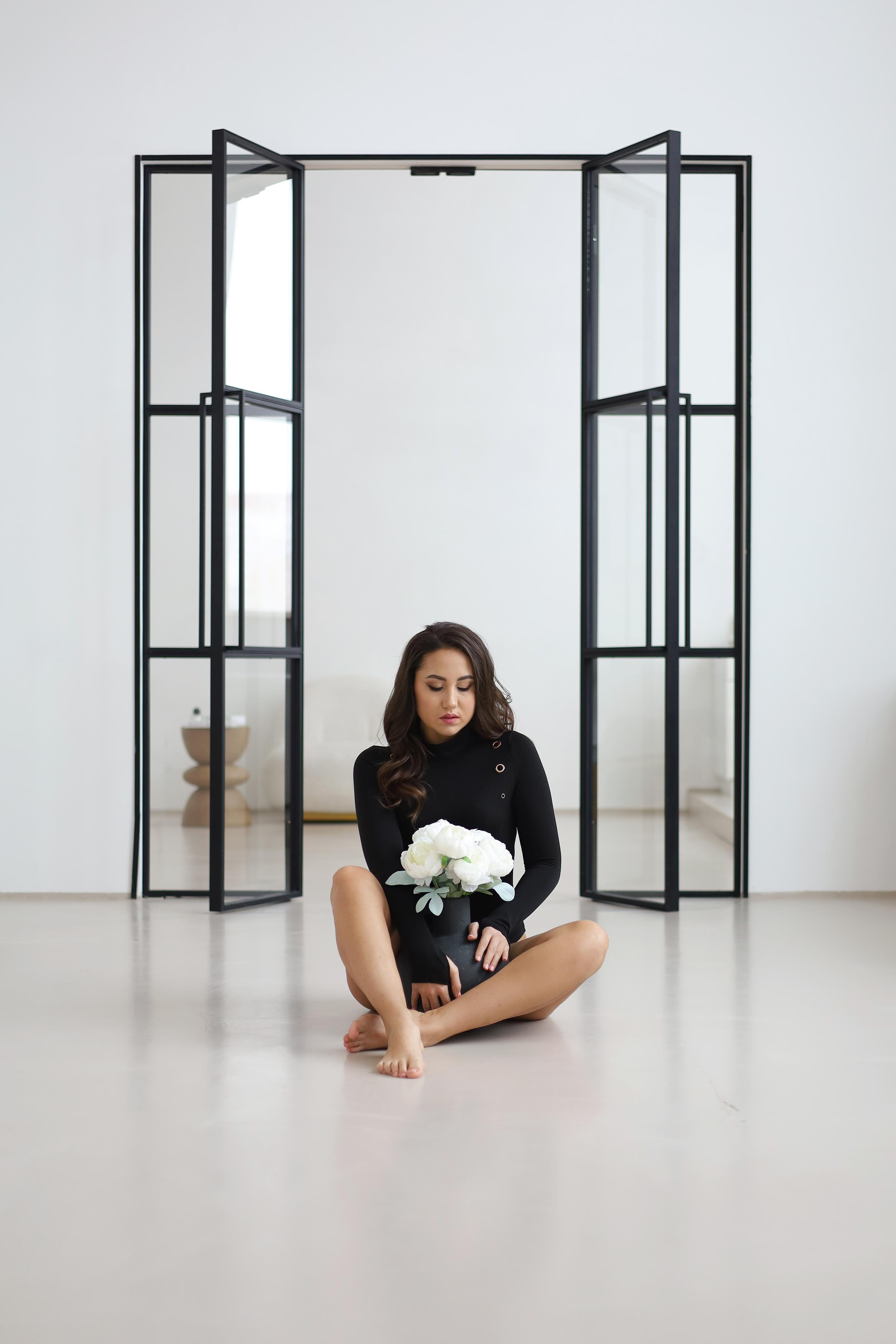 Женский фотодень к 8 марта стиле «минимализм». Портретный фотограф в Чебоксарах