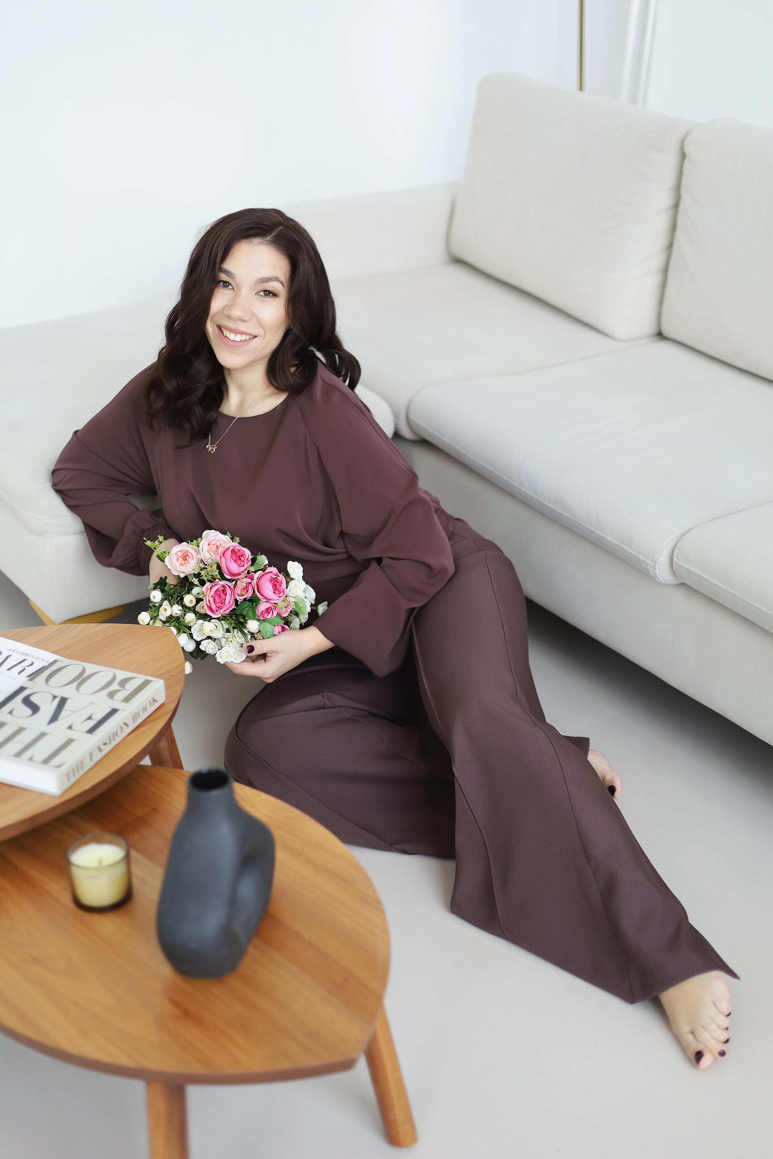 Женский фотодень к 8 марта стиле «минимализм». Портретный фотограф в Чебоксарах