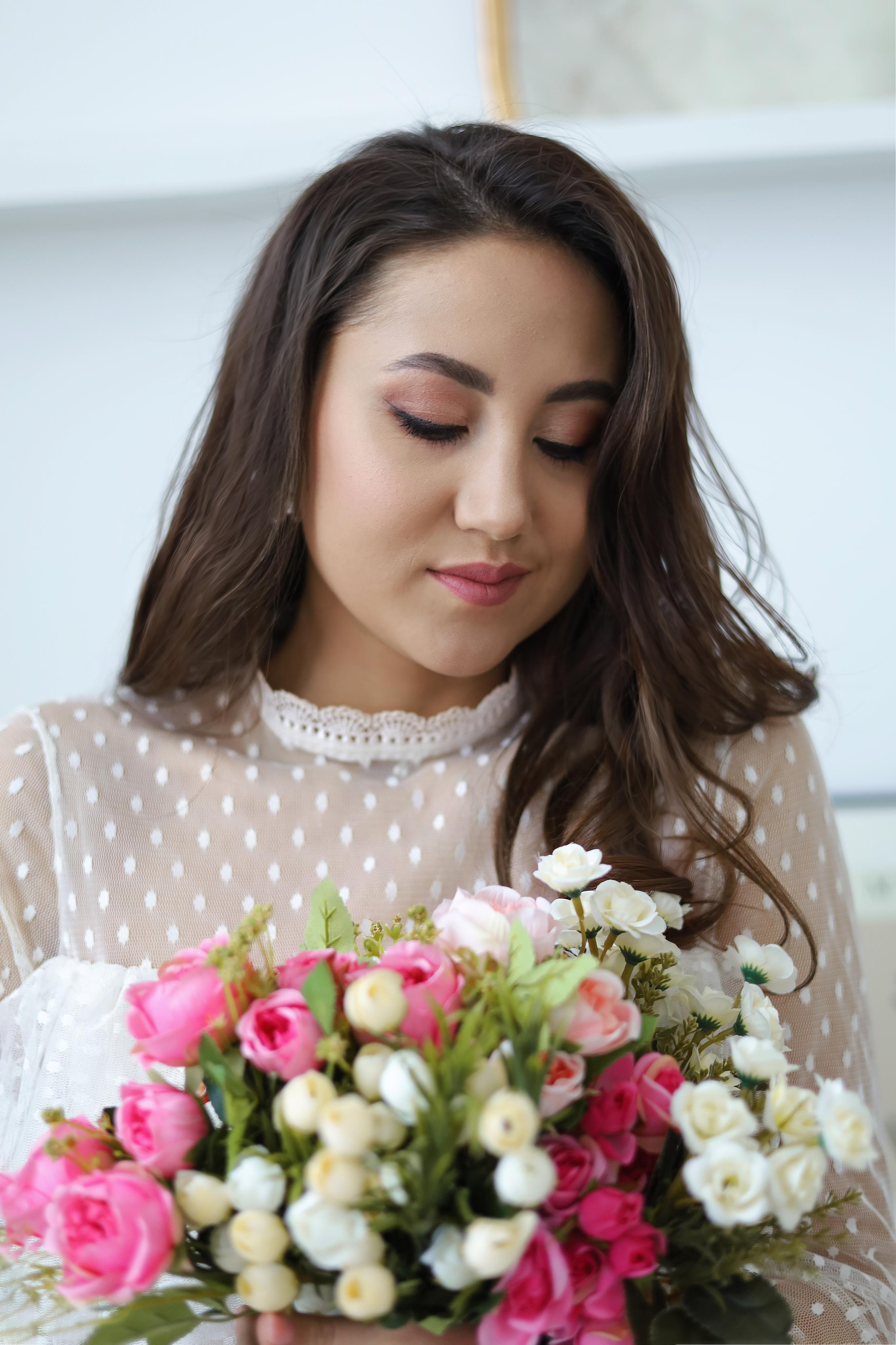 Женский фотодень к 8 марта стиле «минимализм». Портретный фотограф в Чебоксарах