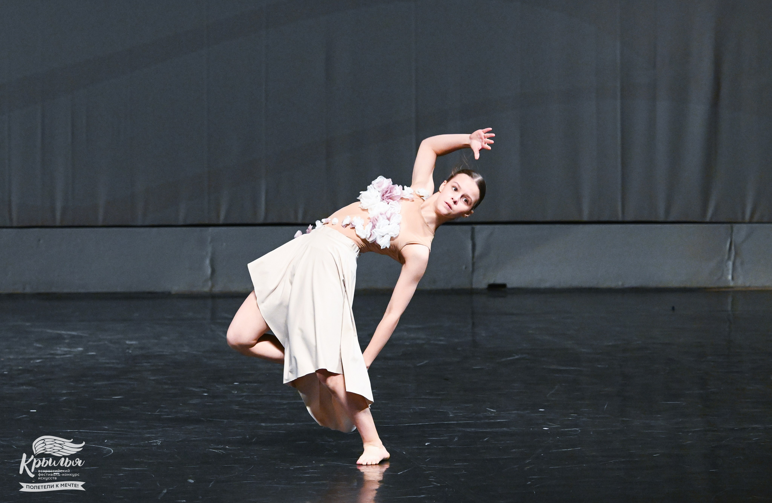 04.06.2025 Всероссийский фестиваль-конкурс искусств «Крылья» г. Санкт- Петербург. Медиастудия Фото Концепт