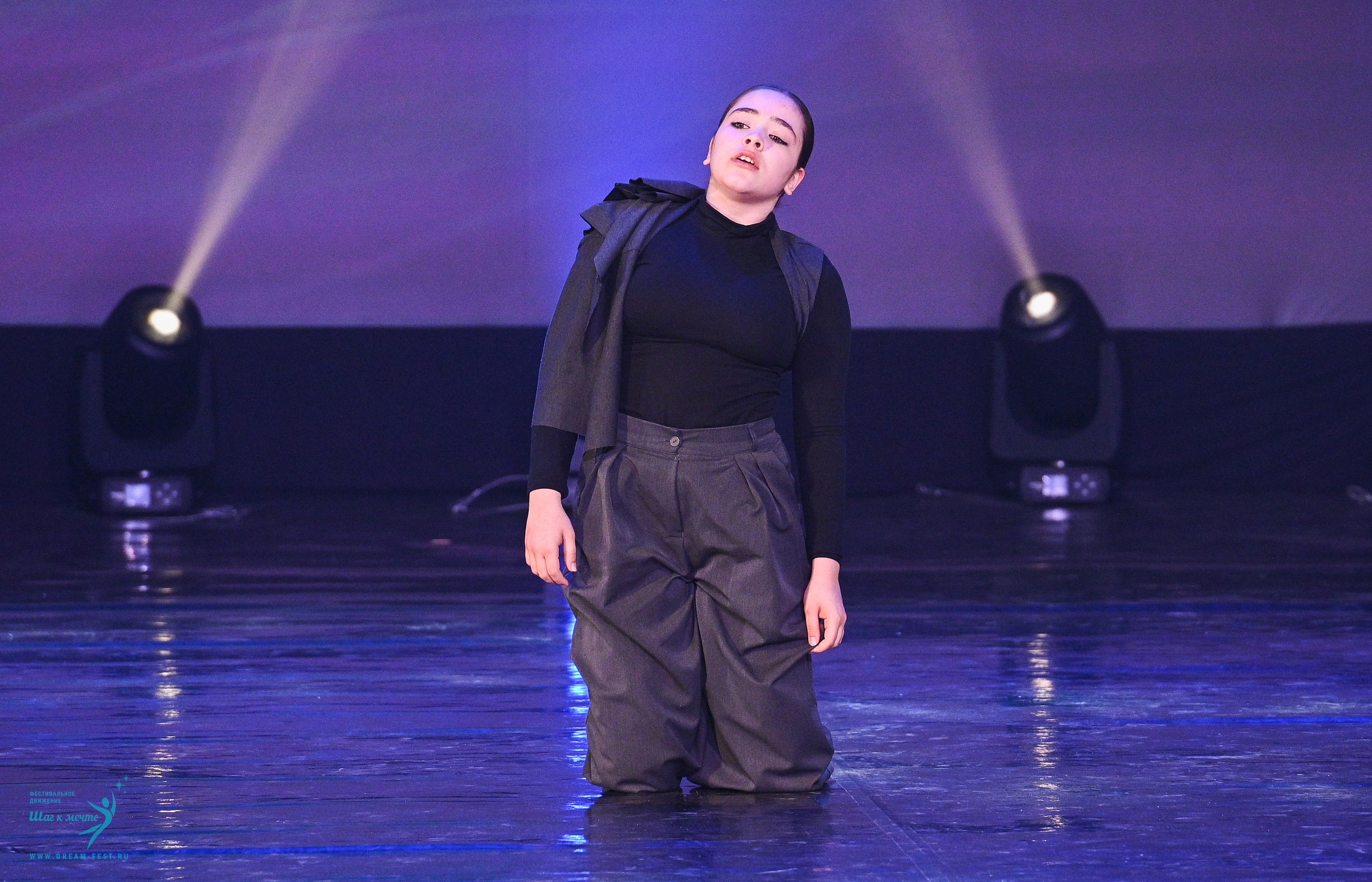 24.05.2025 «Мир под названием — Искусство танца» Фестивальное движение «Шаг к мечте» г. Кострома. Медиастудия Фото Концепт