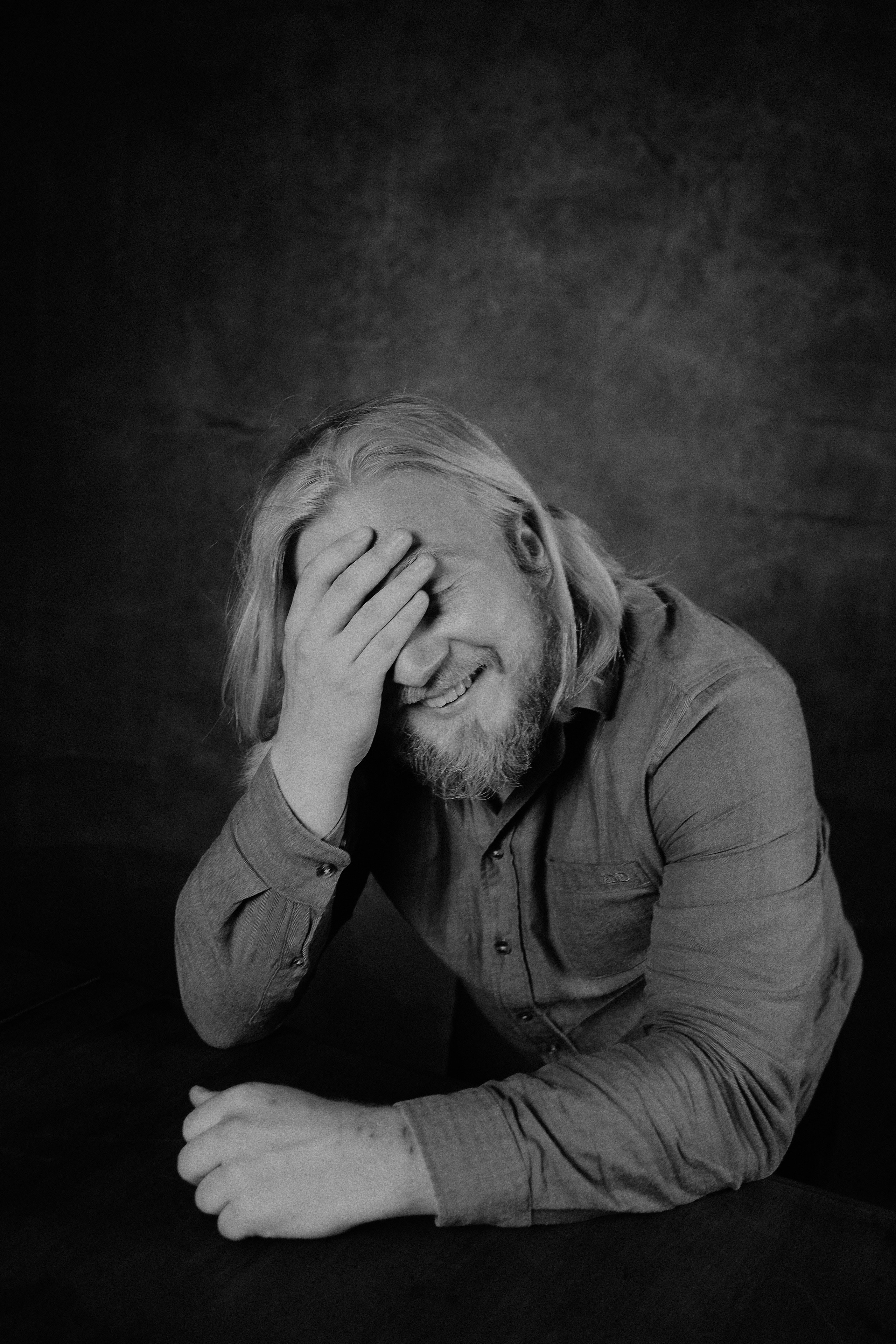 Мужской портрет. Портретный фотограф в Алматы Валя Гольцберг