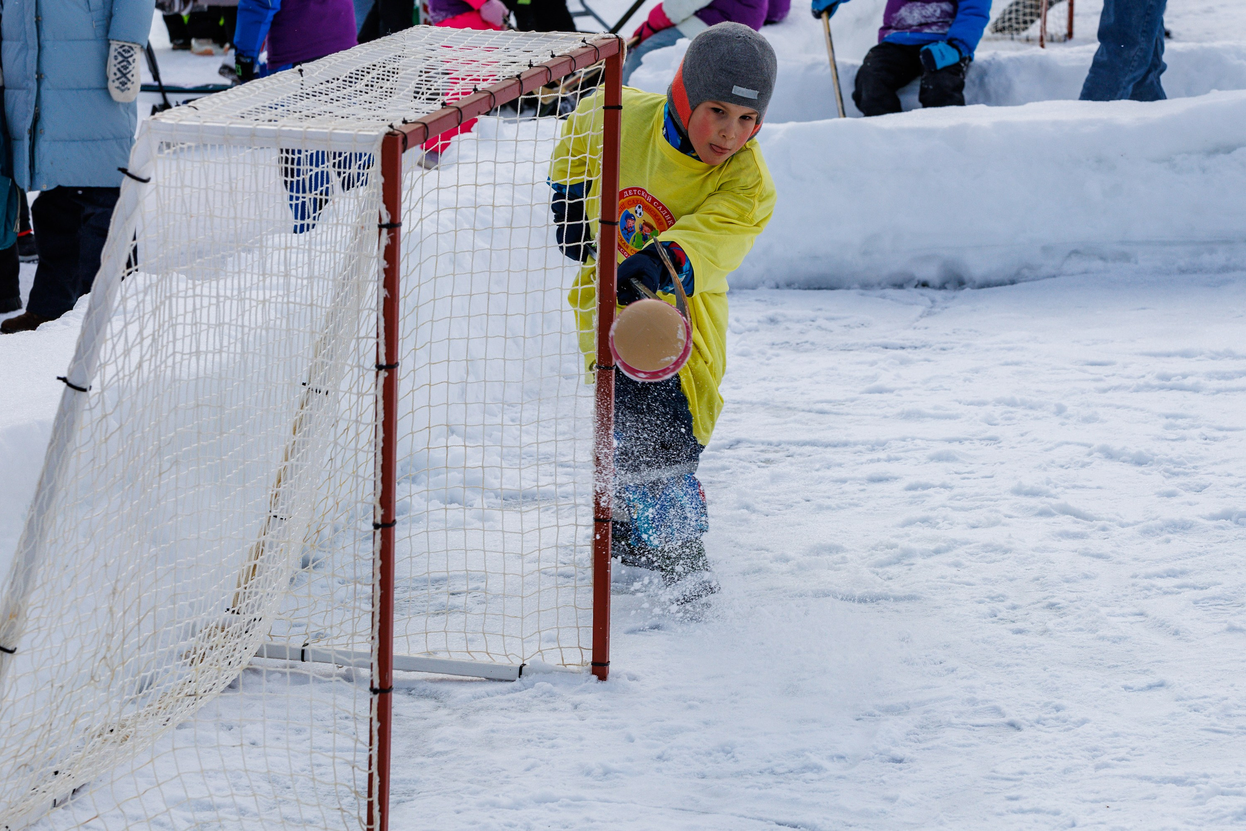 XIII чемпионат  по «ХОККЕЮ В ВАЛЕНКАХ». Свадебный, семейный и репортажный фотограф в Южно-Сахалинске Артур Петросян