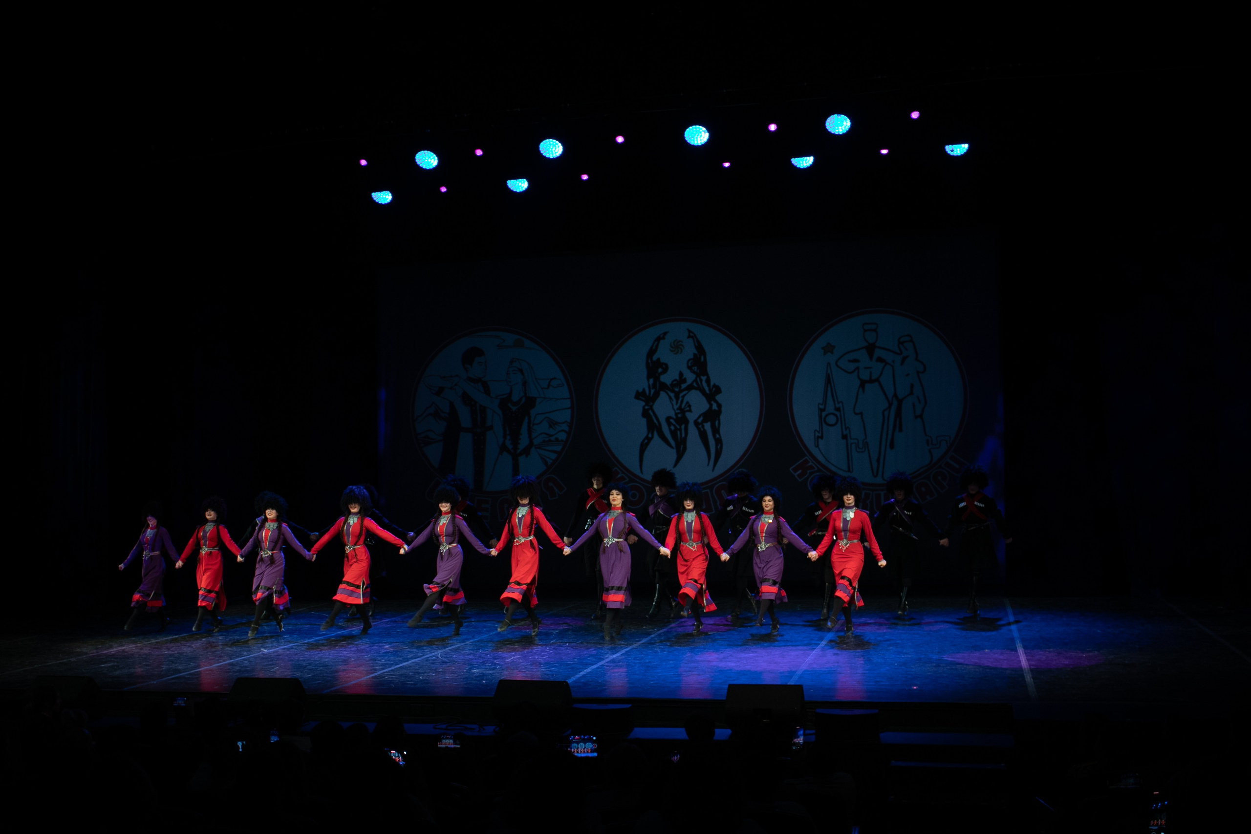 Концерт, грузинские танцы. Art photographer Nino