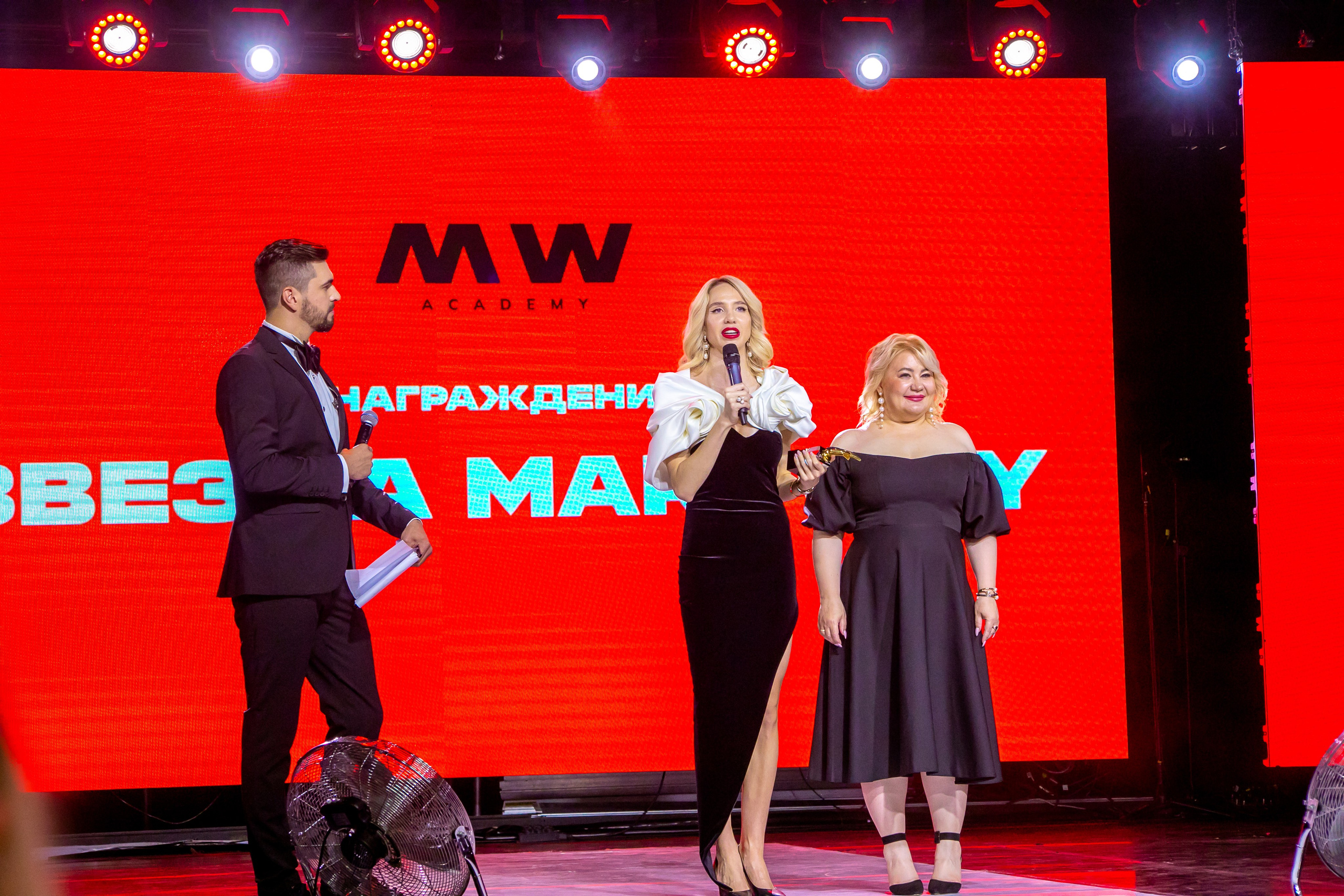 Презентация журнала Mary Way. Art photographer Nino