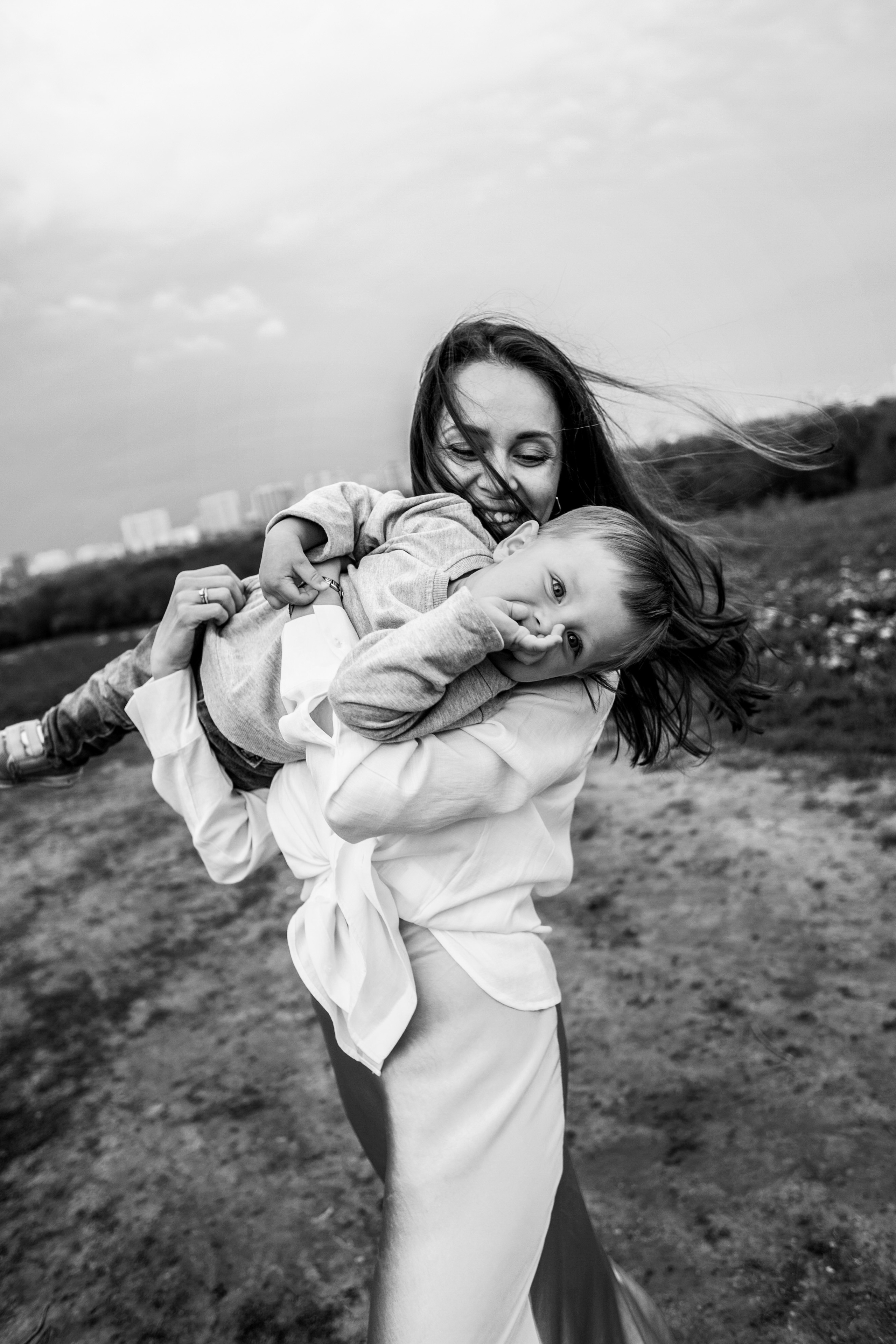 Когда цветет сирень. Семейный и детский фотограф в Ростове-на-Дону Мария Курутина