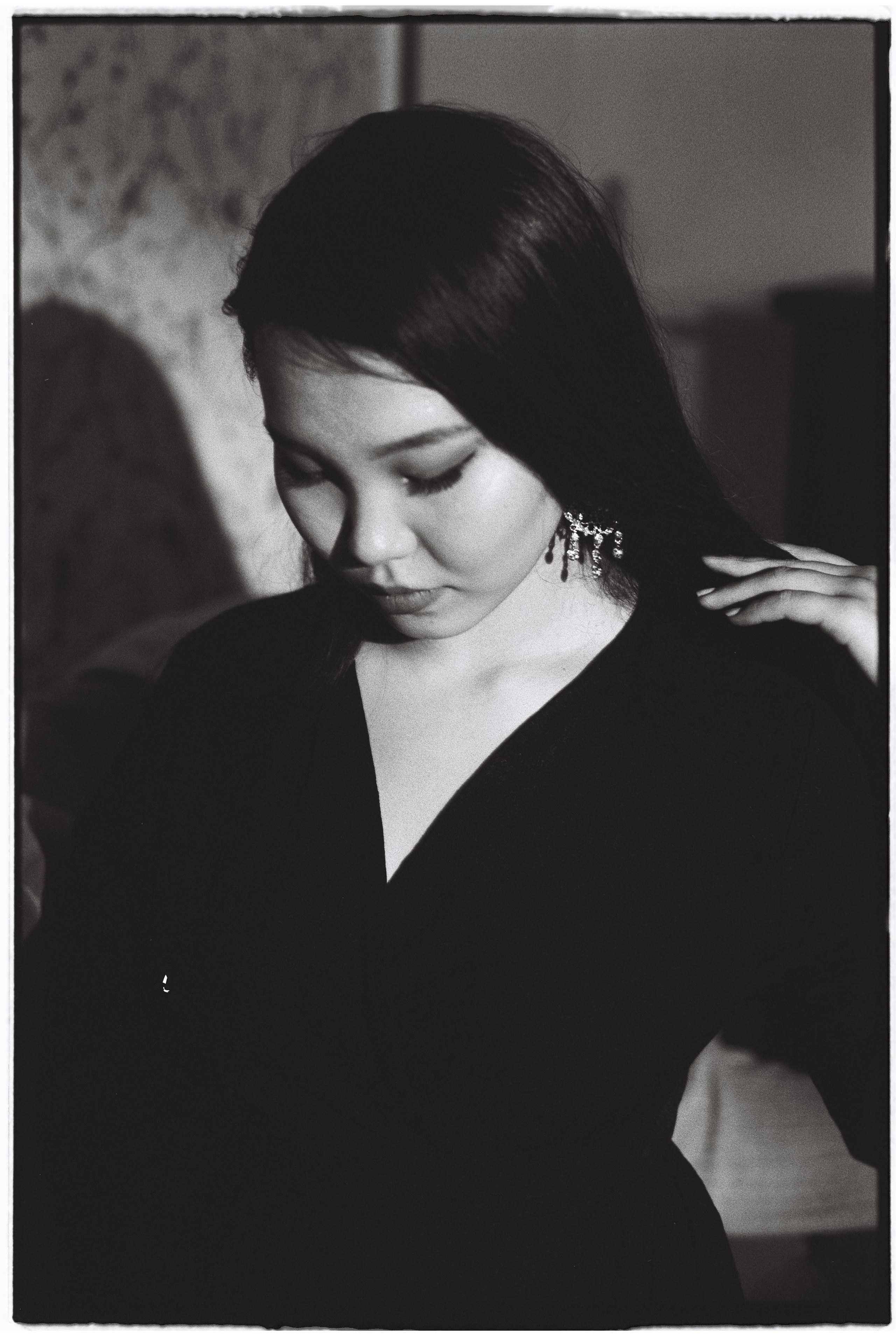 Александра (пленка 135 тип, Фомапан) / Aleksandra (film 135 Fomapan). Фотограф Айдын Седип в Кызыле